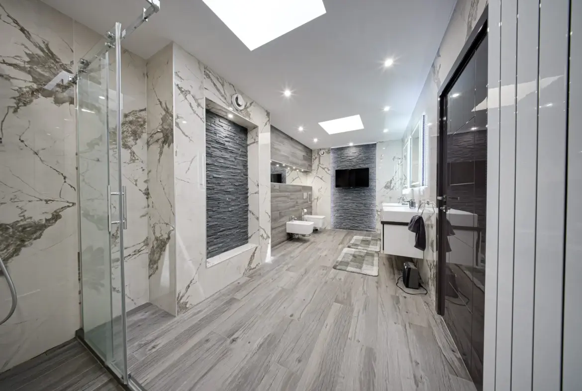 Exclusive three-bedroom penthouse with wonderful views in Krastova Vada