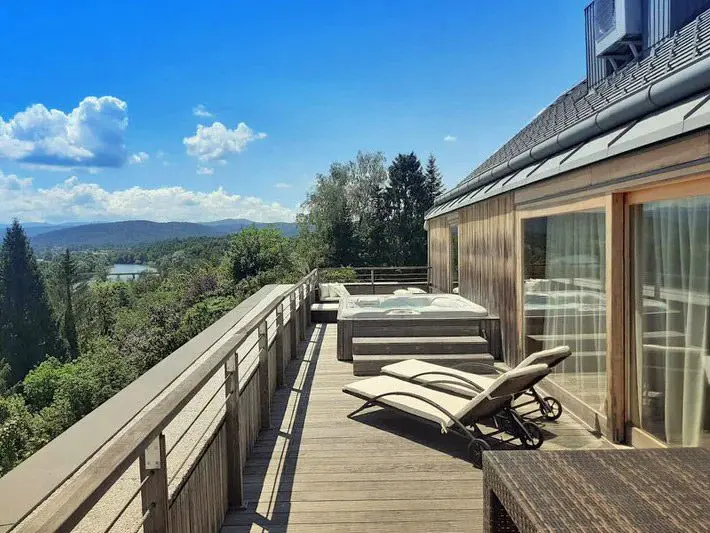 Vinica Castle – Fully renovated Castle with views, river, unique opportunity
