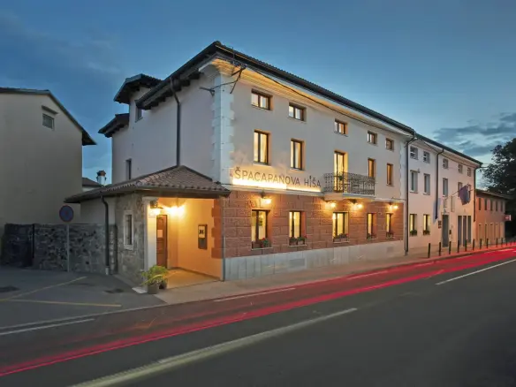 Karst Area – A family run business – restaurant and a hotel in Komen