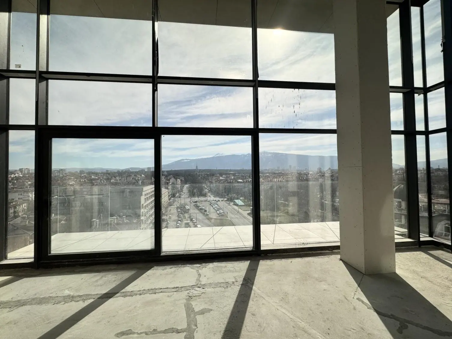 Maisonette in a luxury complex near a park for sale