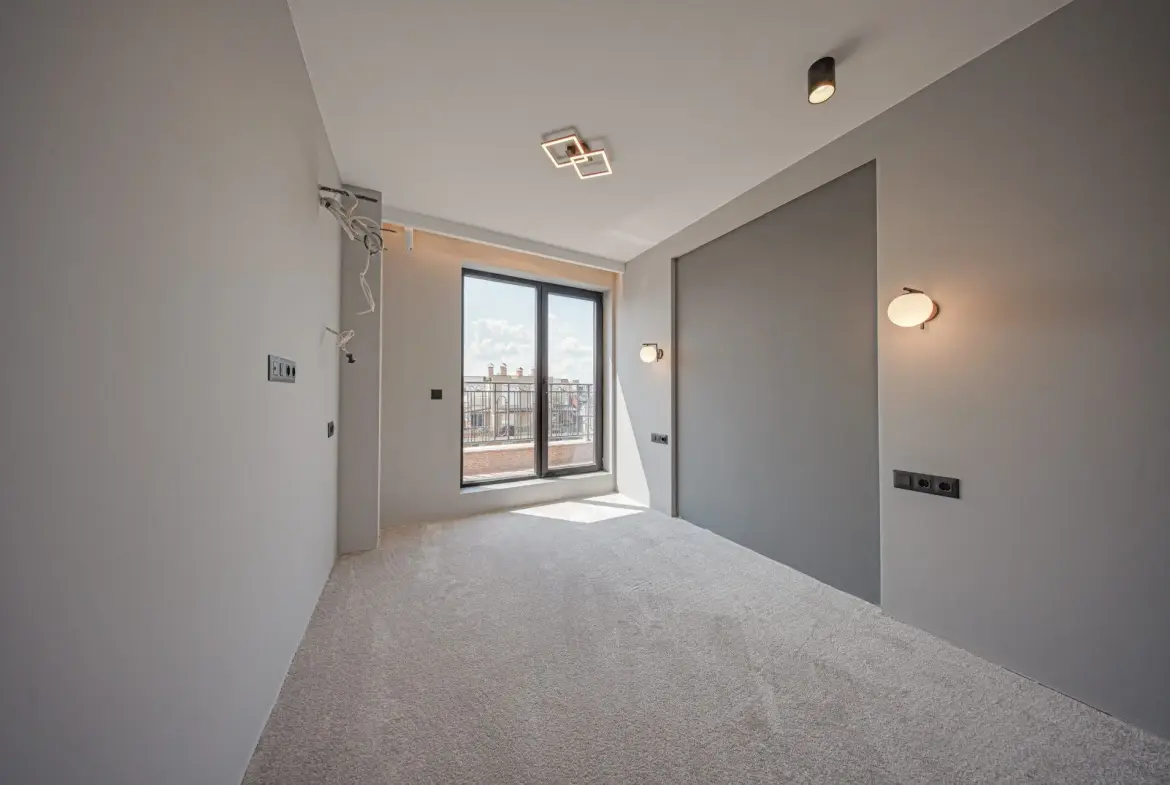Spacious apartment with amazing views of the city in the Center for sale