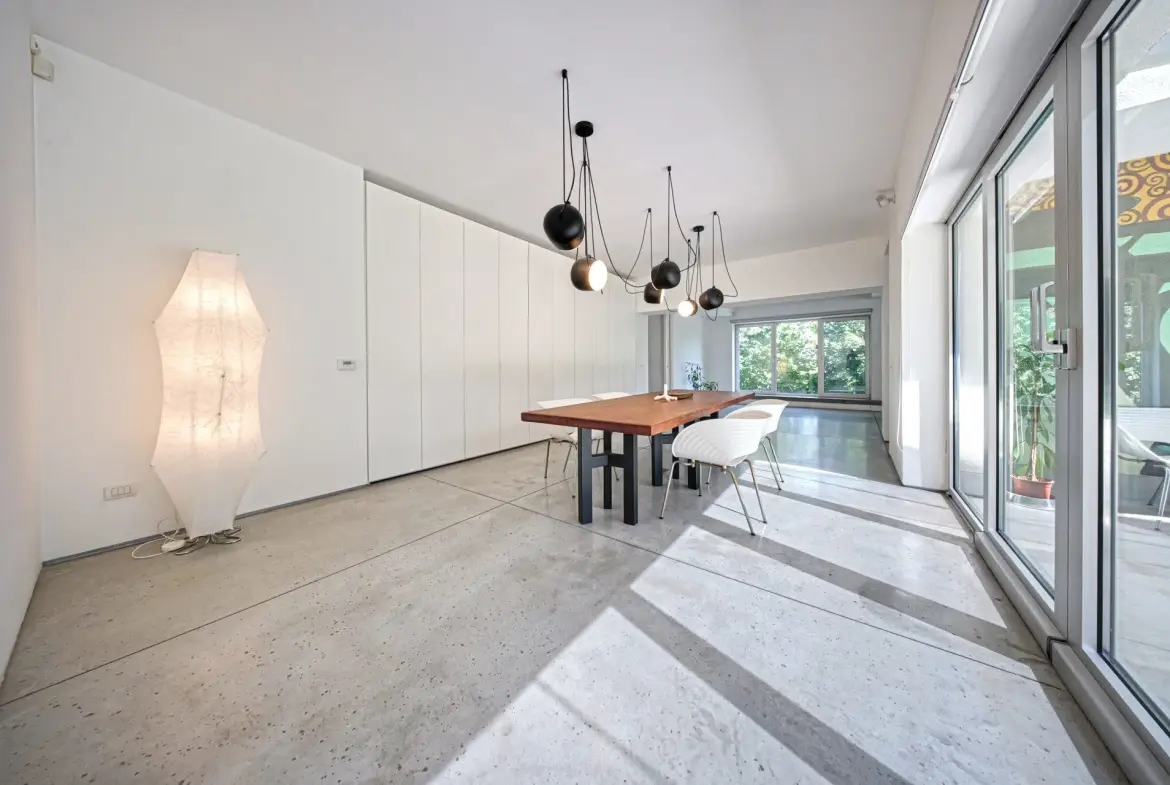 An exceptional property with a massive house in Boyana district, near Sequoia St. for sale