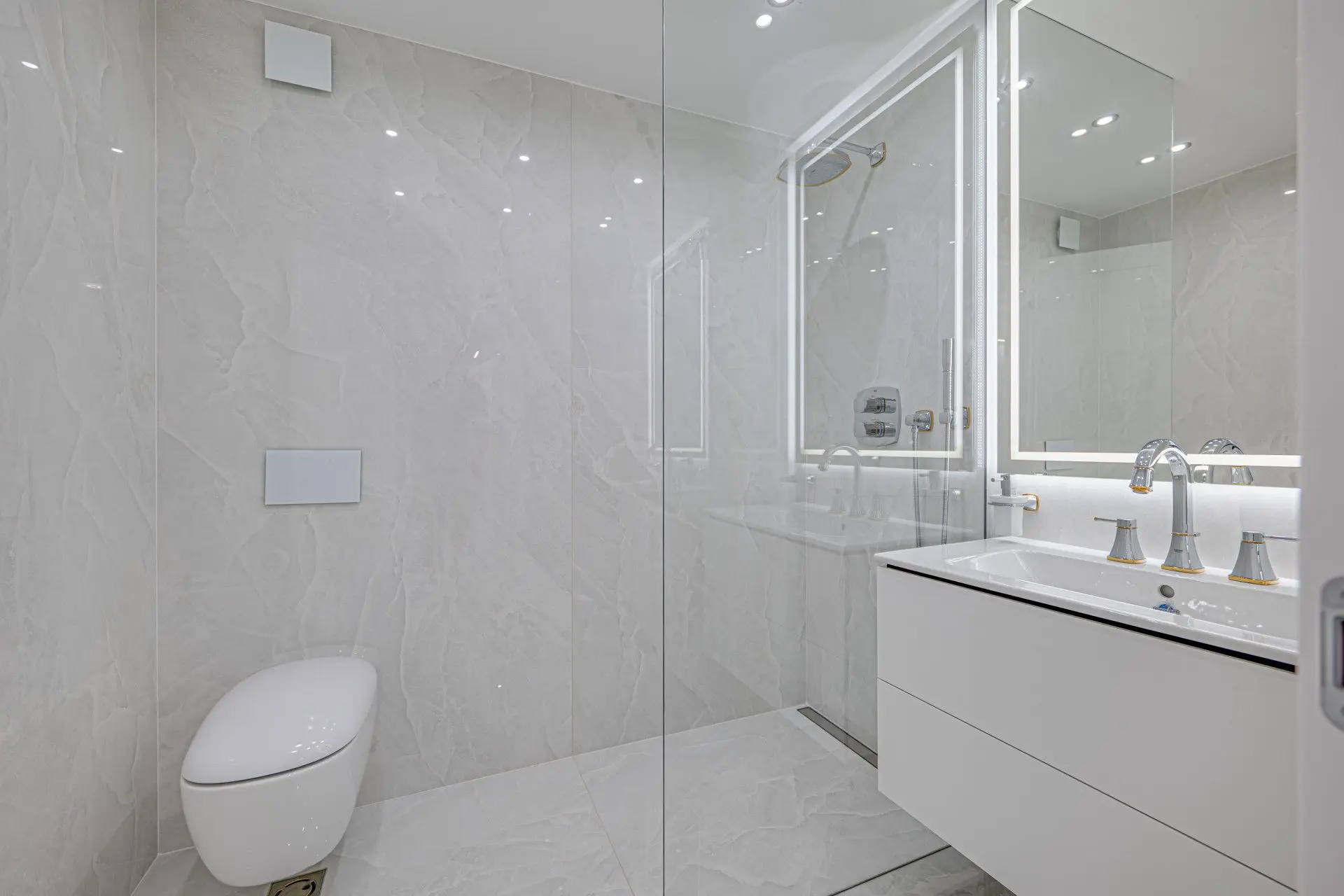 New four-bedroom apartment in a gated community for sale