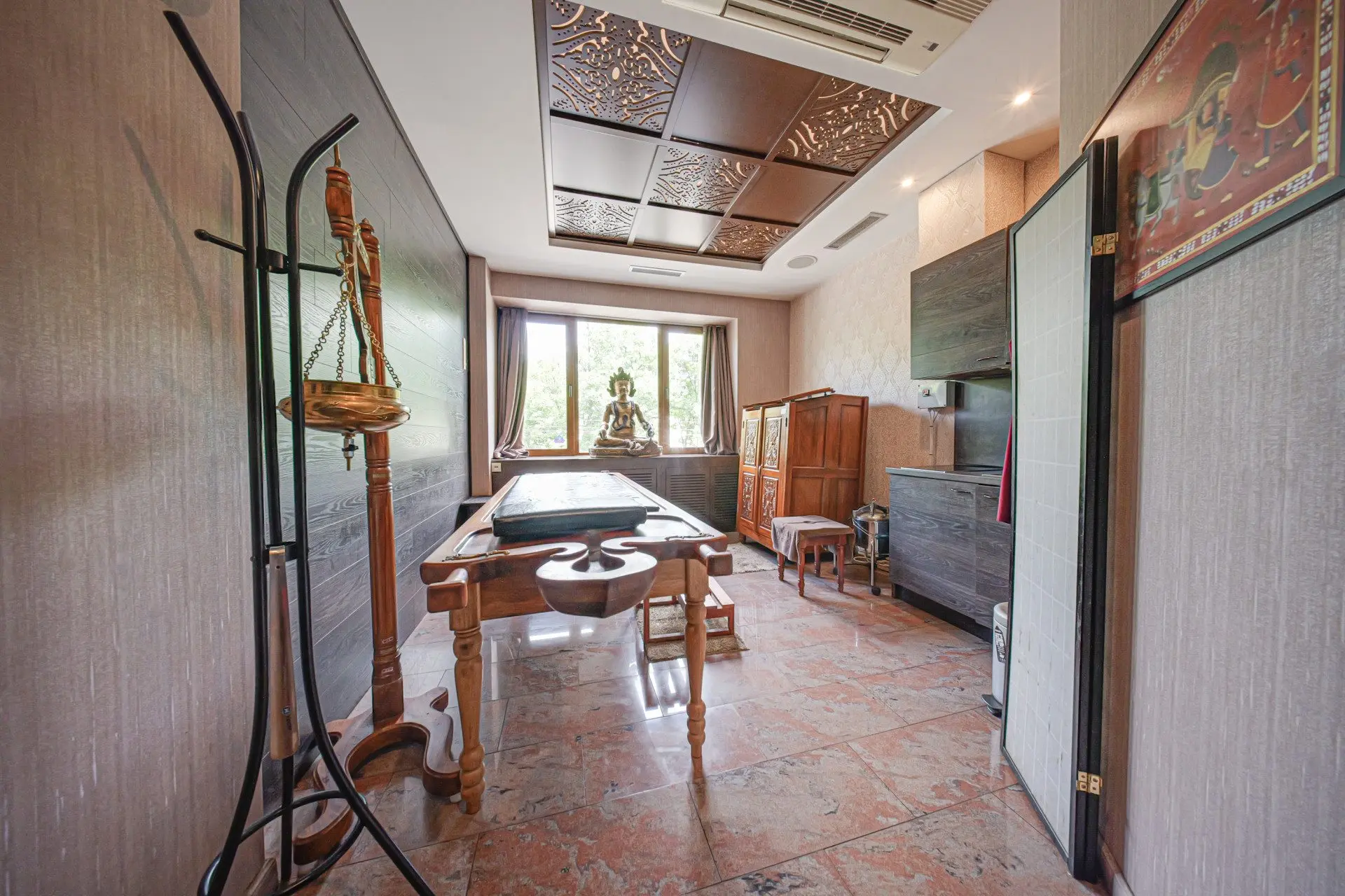 Unique property with a view of a park in the Doctor’s Monument area for sale