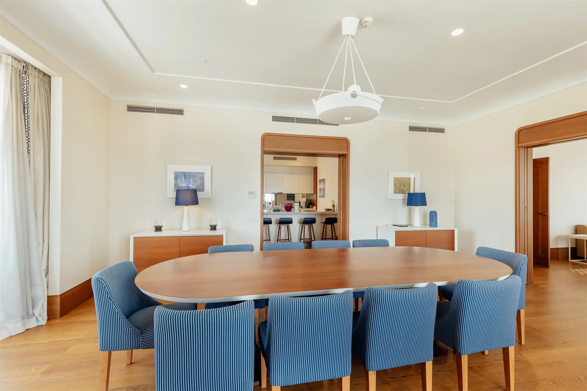 1f0aa84ae04b68371a56d44dabb7d2ff Luxurious penthouse within the Regent 5* hotel, Porto Montenegro