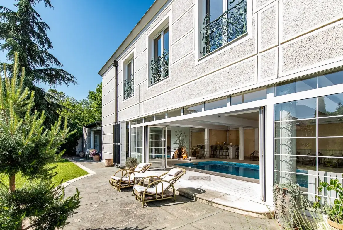 10-Bedroom Villa, 503 m² – Generala Nikodija Stefanovića, Savski venac, Belgrade