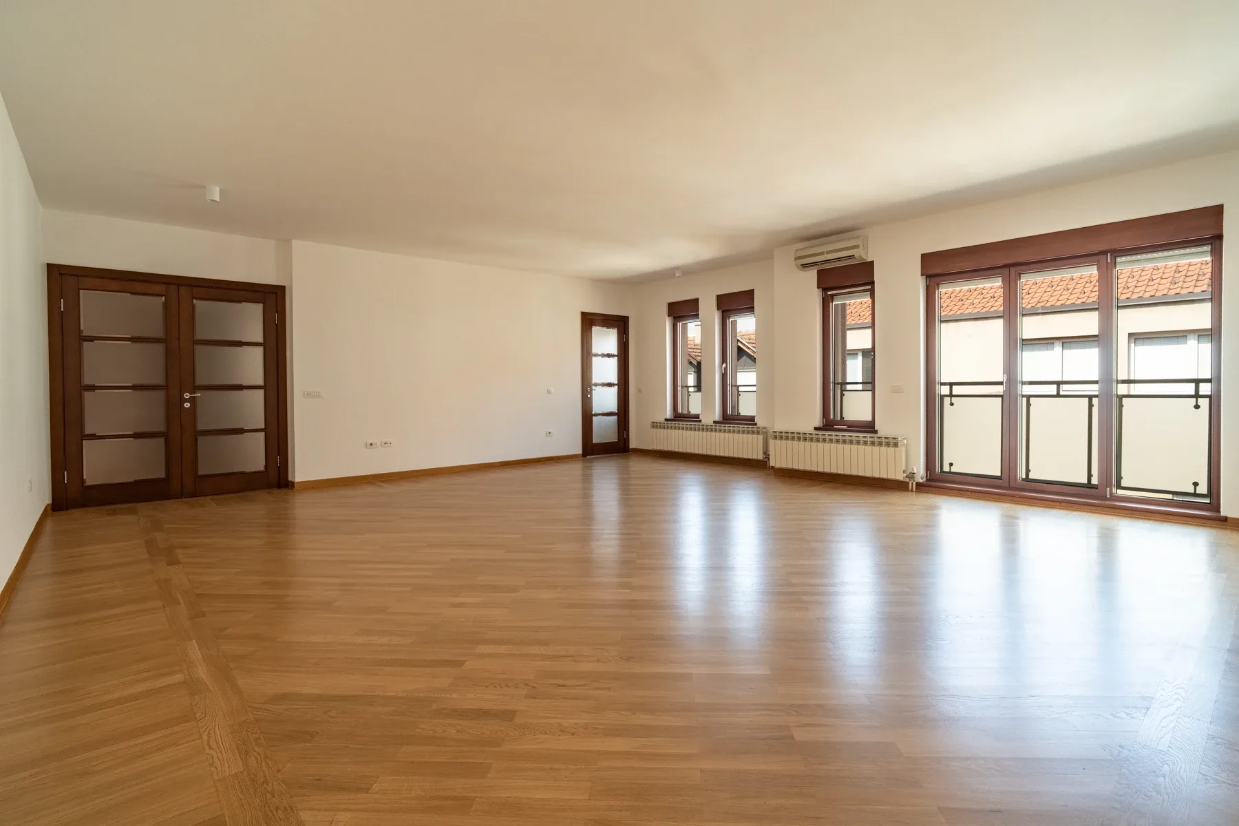 2-19 5-Bedroom Apartment, 193 m² – Koče Kapetana, Vračar, Belgrade