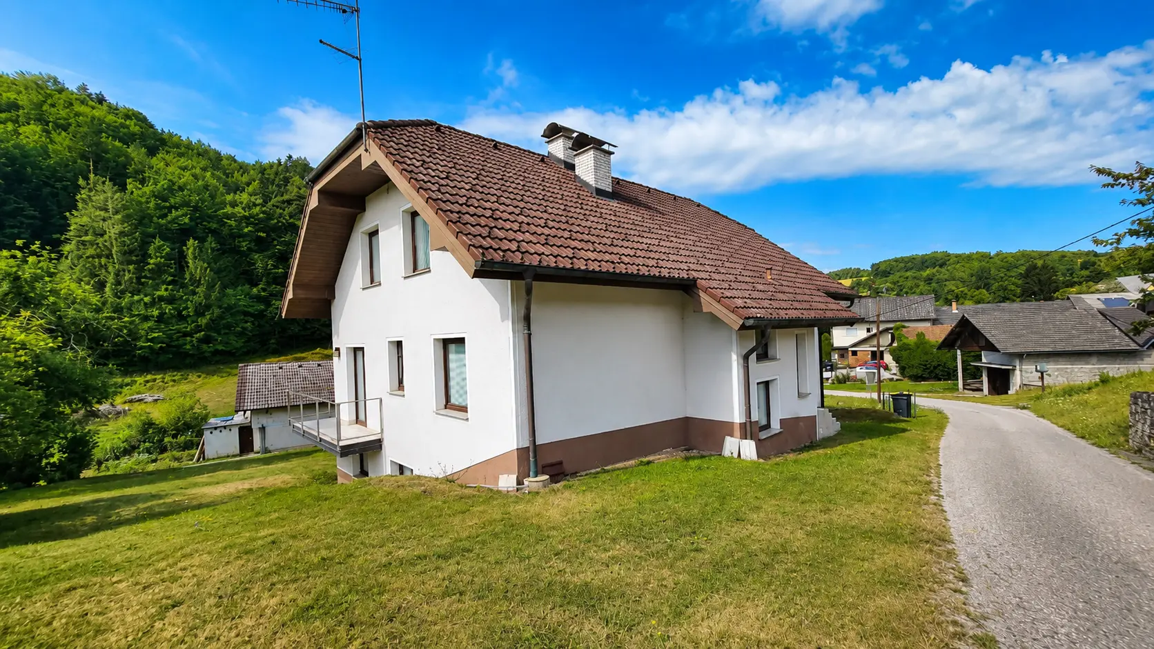 2-2-1 Ljubljana Area – Exceptional Country Estate with 5.5 Hectares