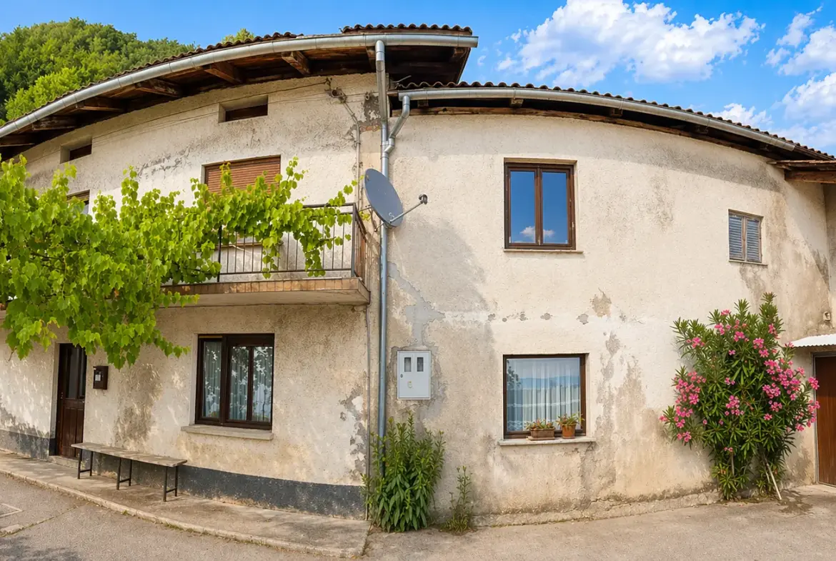 Vipava Valley – Semi-detached house above Vipava Valley