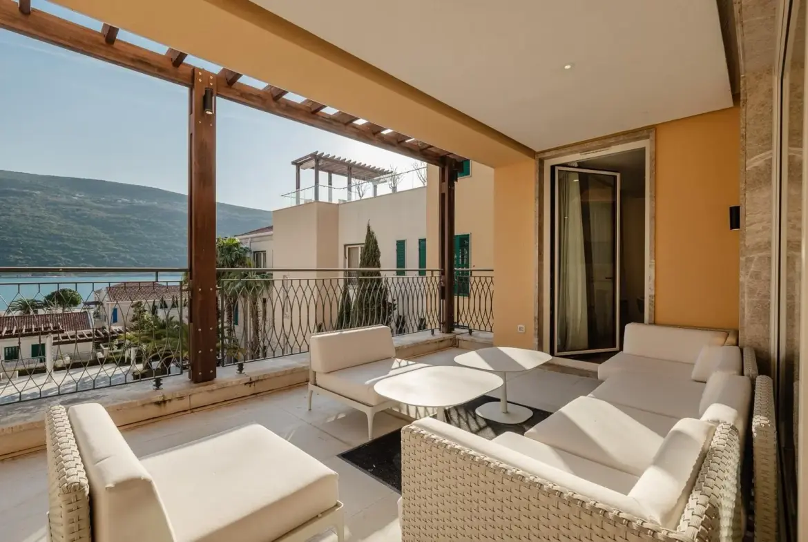 2 Bedroom Apartment for Sale in Portonovi — 171.6 m², Sea View, One&Only Resort