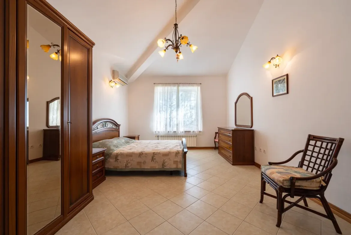 Villa with panoramic sea view on a large property, Žanjice, Herceg Novi