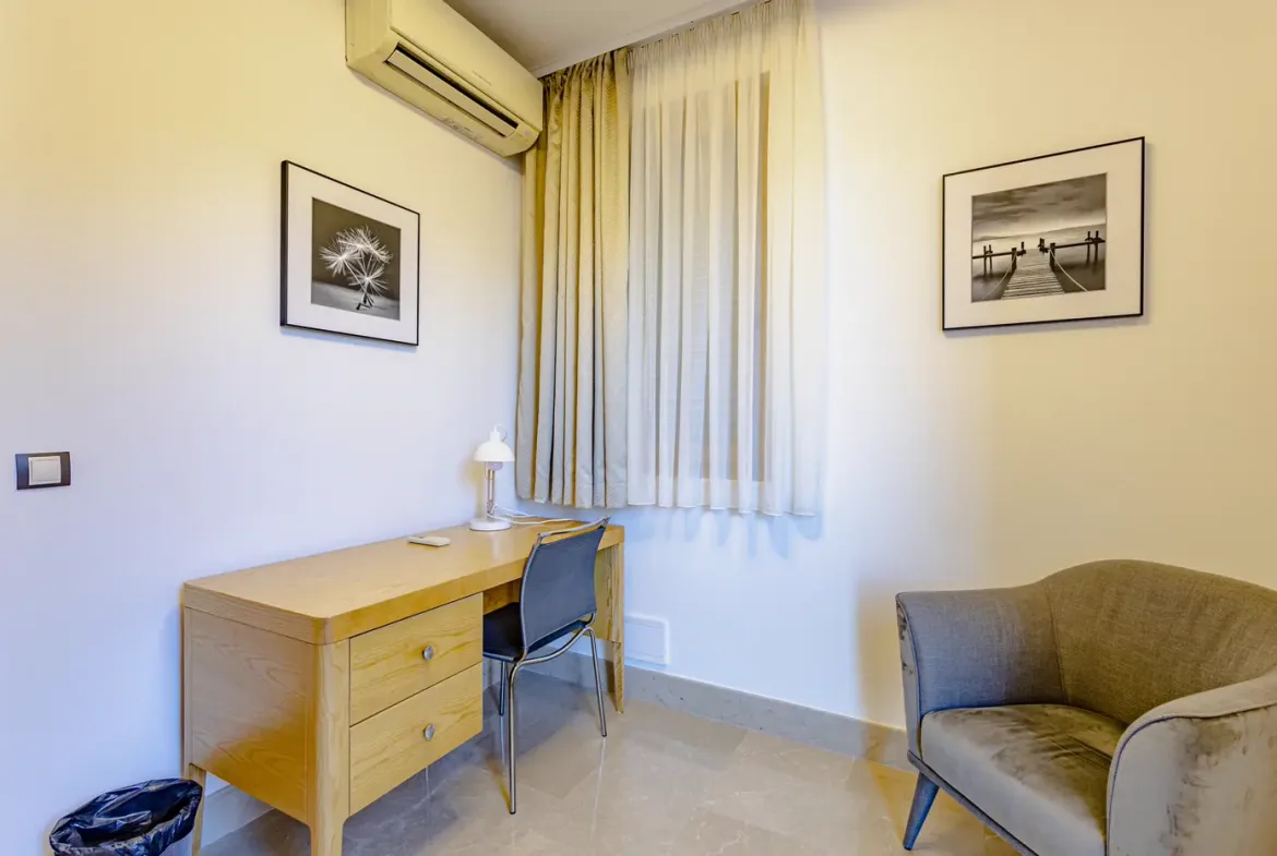 Villa Stoliv with a panoramic view of the sea, Kotor