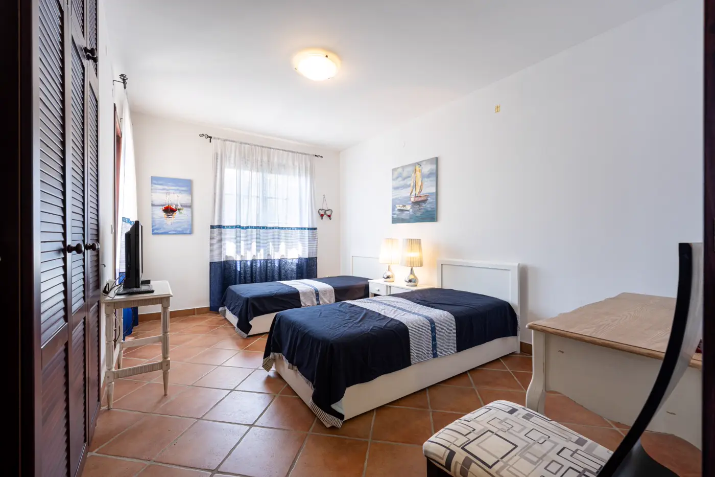 Villa in a complex on the first line to the sea, Kostanjica, Kotor