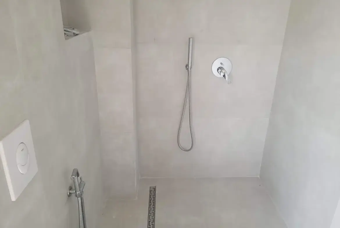 Villa In Albania For Sale In Golem Durres Close To The Beach