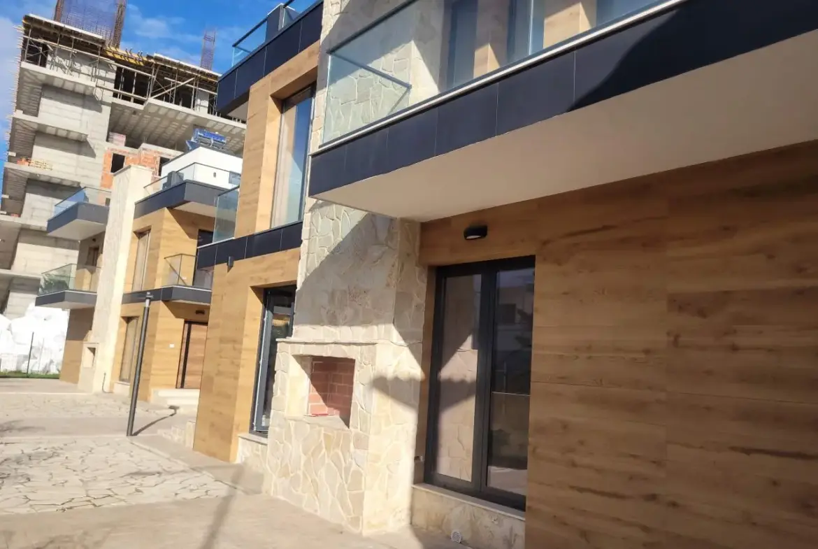 Villa In Albania For Sale In Golem Durres Close To The Beach