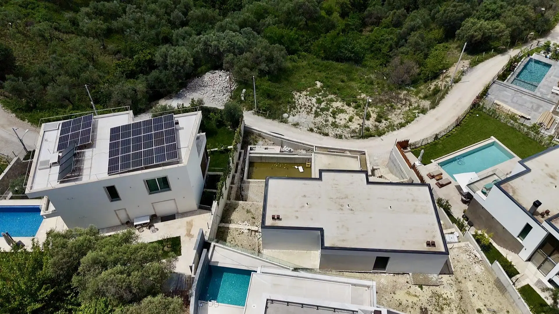 Exclusive Luxury Villa for Sale near Radisson Collection, Sauk – 486 m² Villa with Private Pool & Approved Project