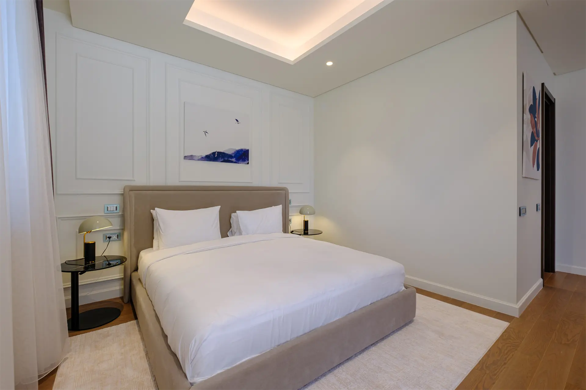 Luxurious 3-Bedroom Duplex with pool