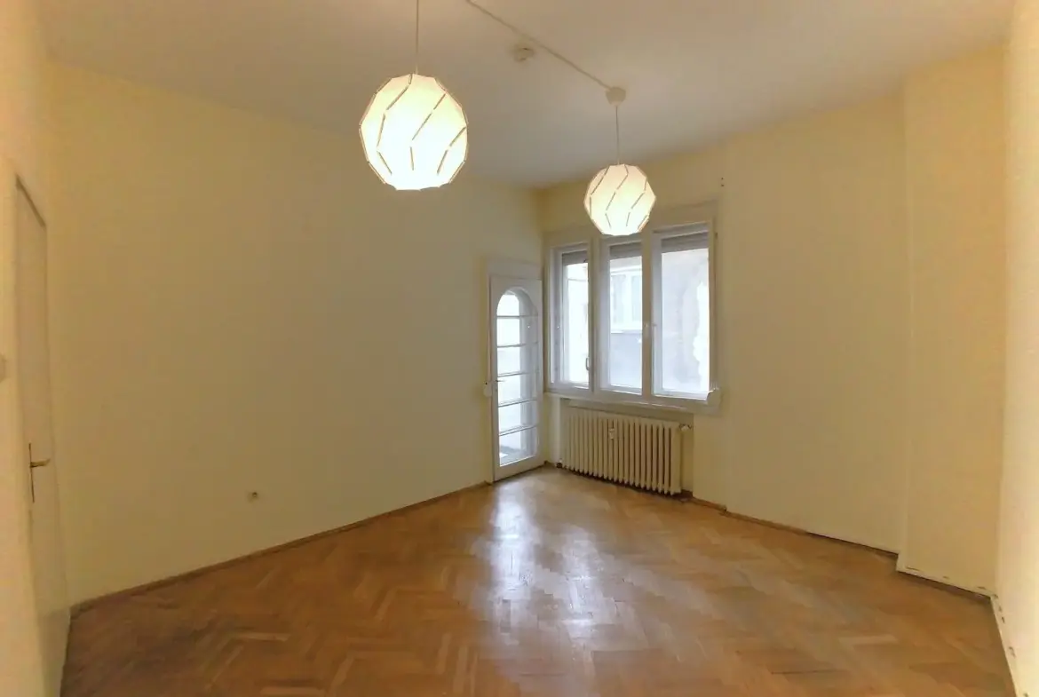 Aristocratic apartment in Doctor’s Monument for sale