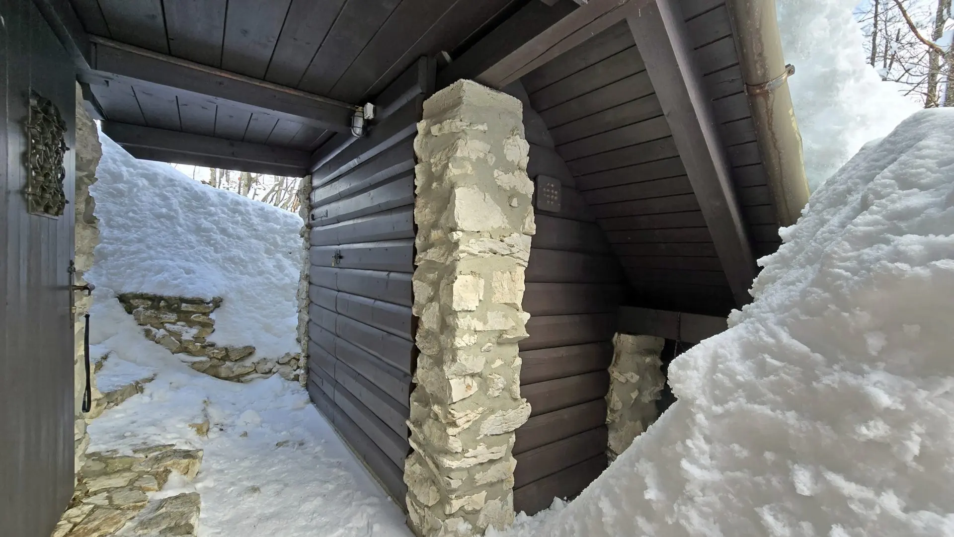 Bohinj area – Ski-In/Ski-Out Alpine Cottage in Vogel