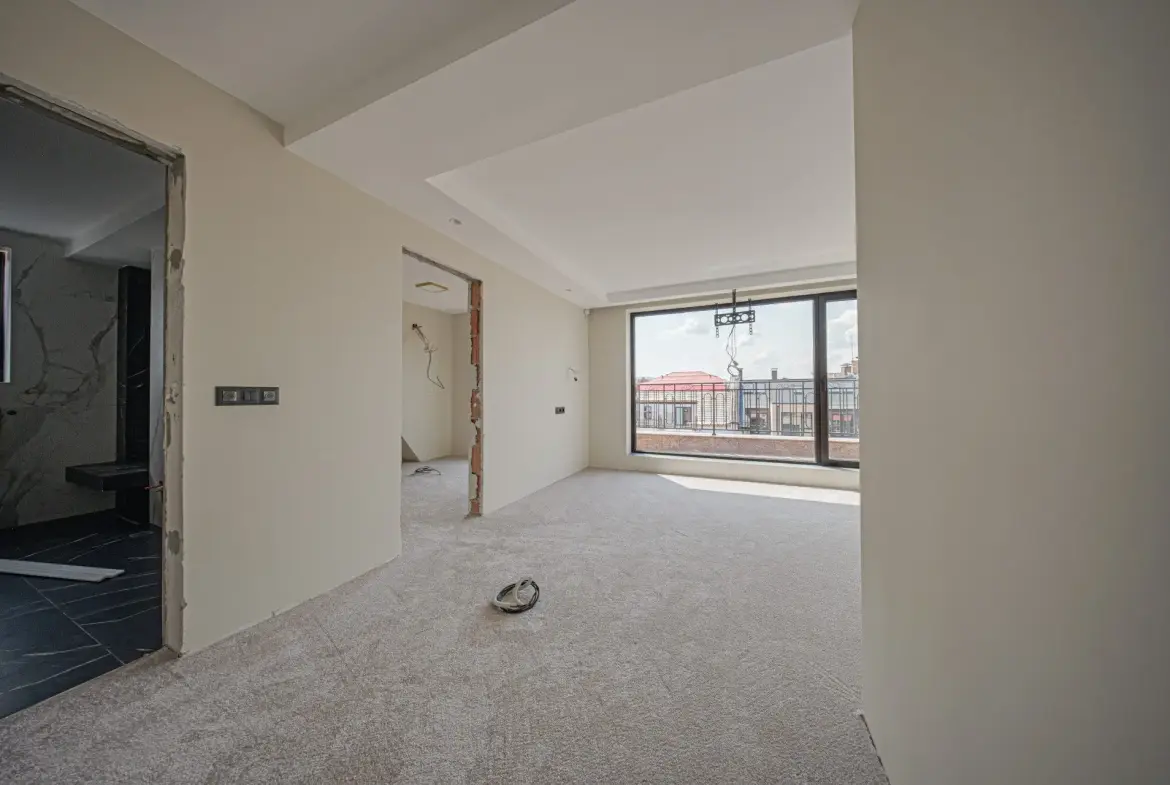 Spacious apartment with amazing views of the city in the Center for sale