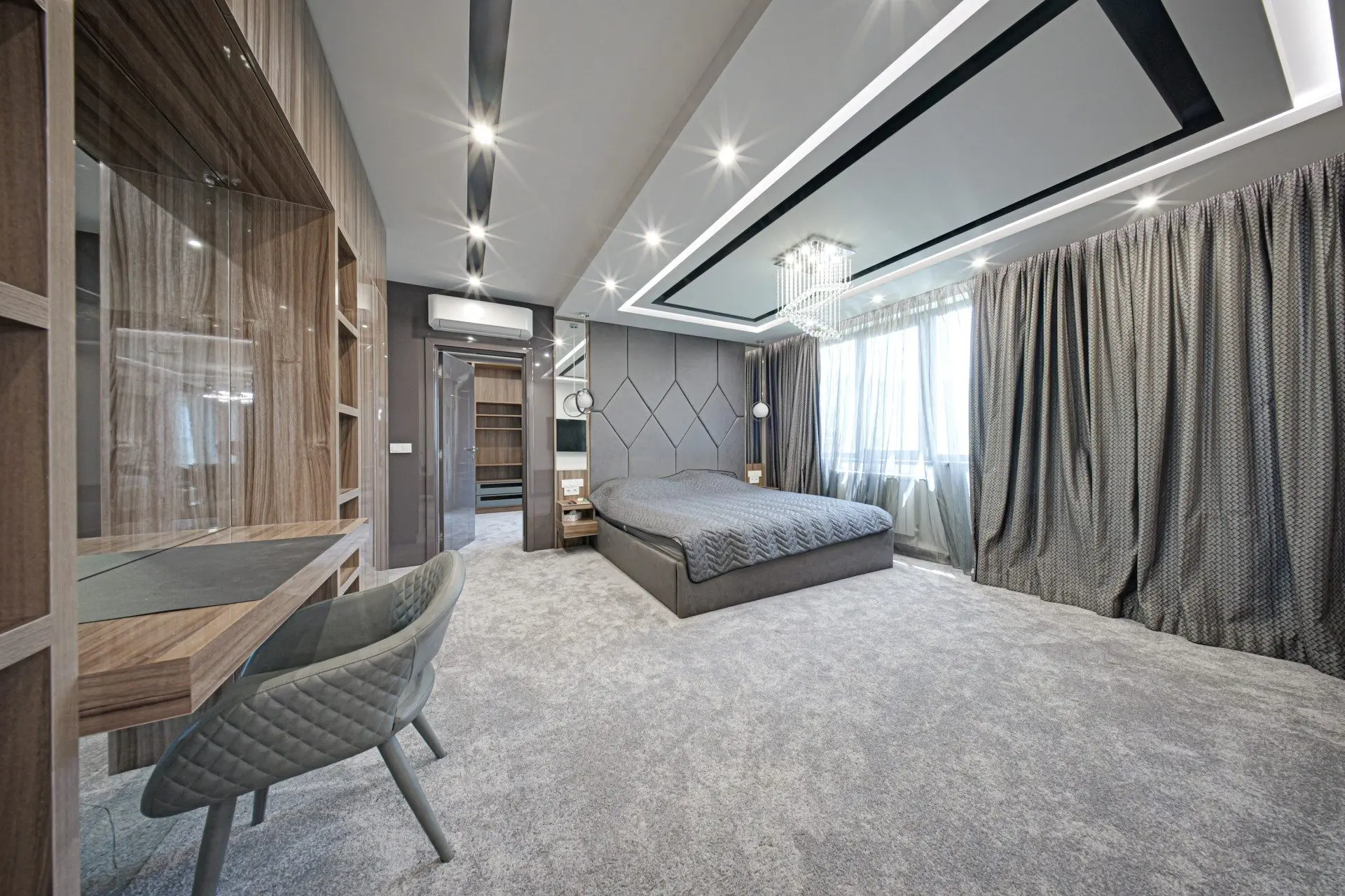 Exclusive three-bedroom penthouse with wonderful views in Krastova Vada