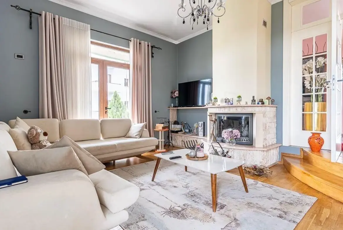3-Story Villa for Sale or Rent in Shkoza, Tirana