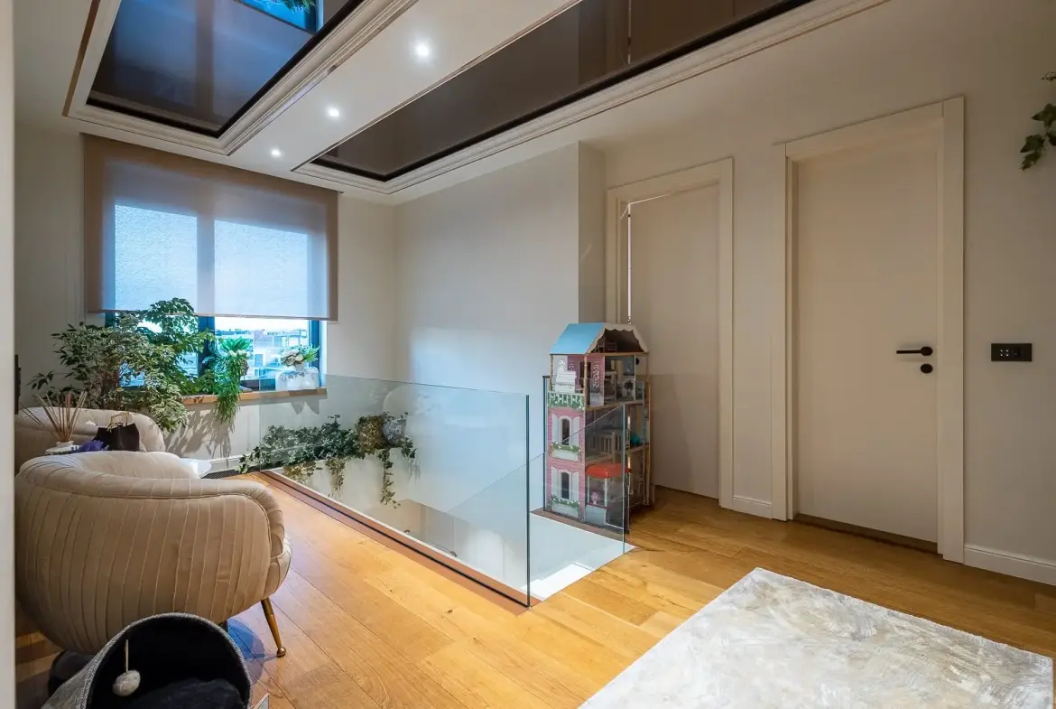 3-Bedroom Apartment, 245 m² – Venizelosova, Stari grad, Belgrade