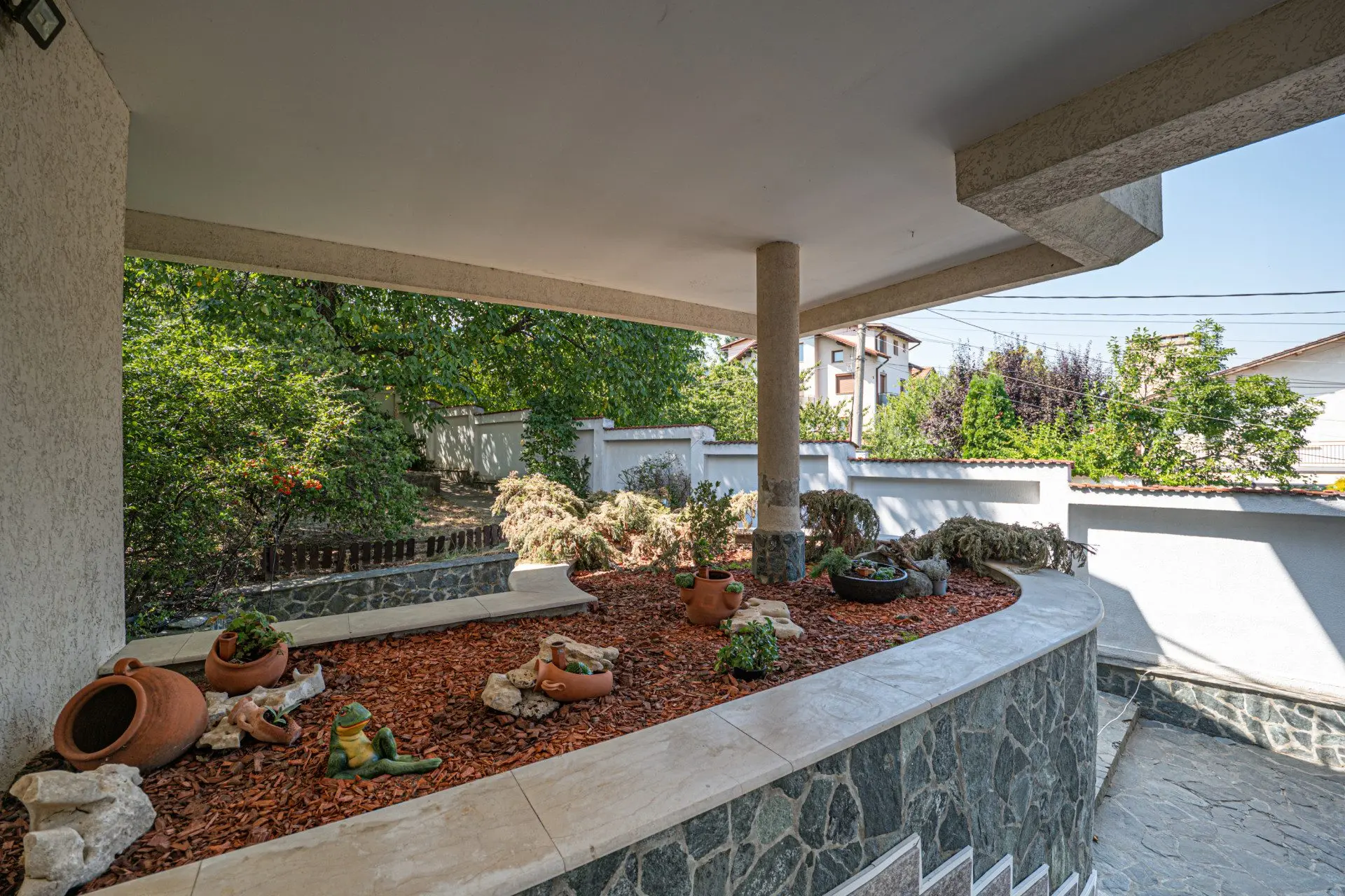 Family house with panoramic views, 1000 sq m yard, swimming pool and spa area in Simeonovo for sale