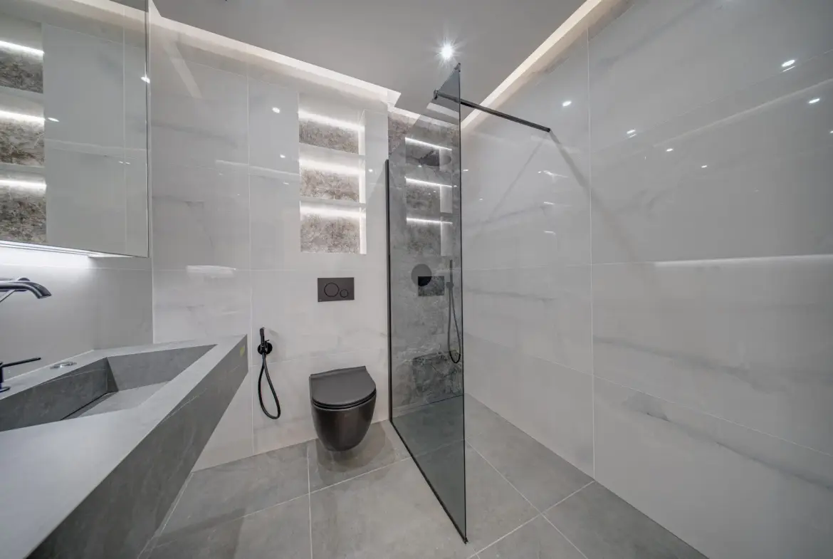 Luxurious two-bedroom apartment in an iconic, innovative building Kosher