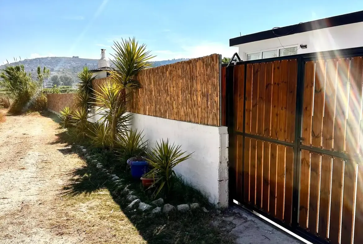 Villa Property for Sale in Southern Albania – 3 Bedroom House on 1320 m² Land