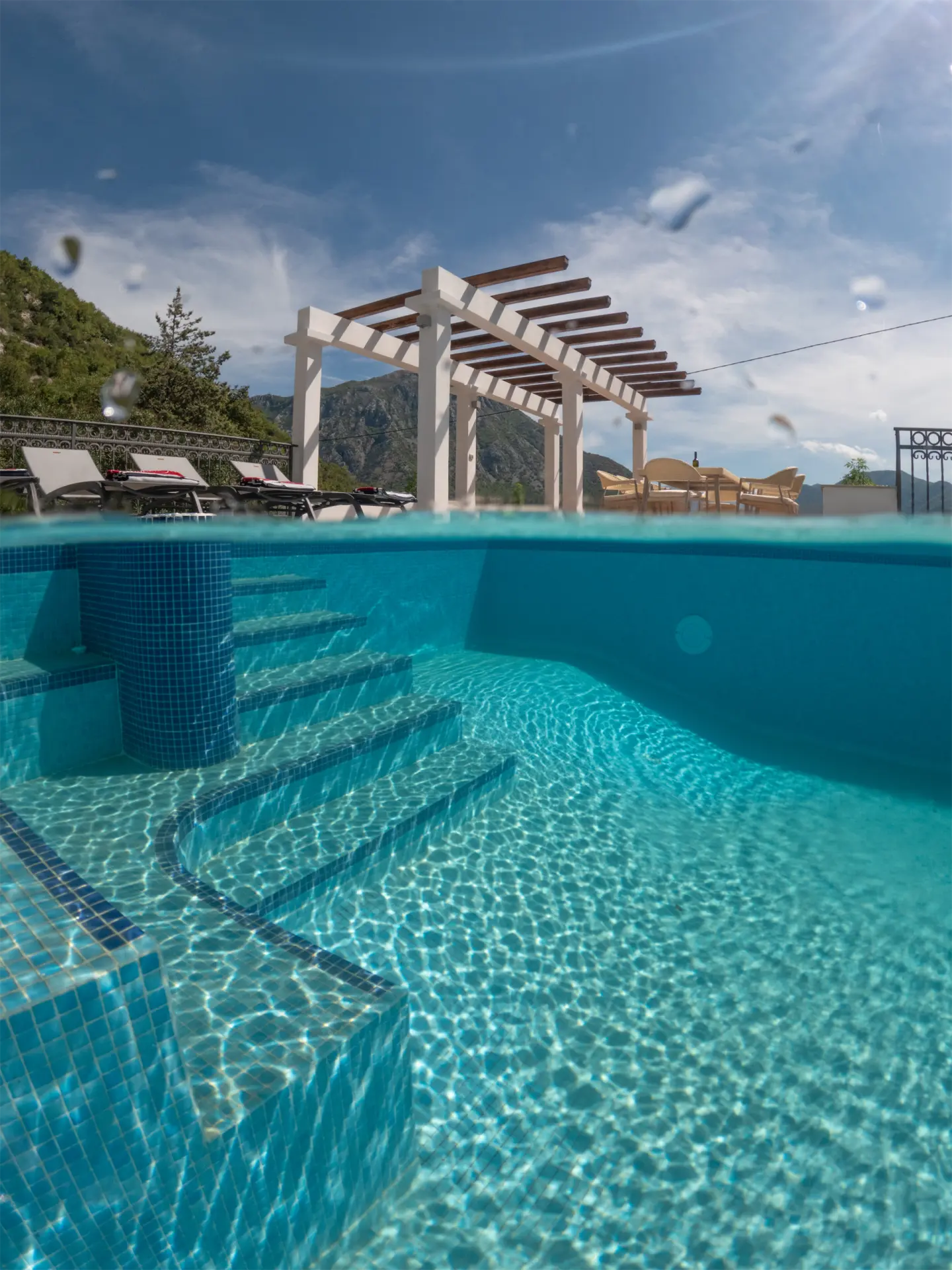 Four bedrooms villa Boka Bay