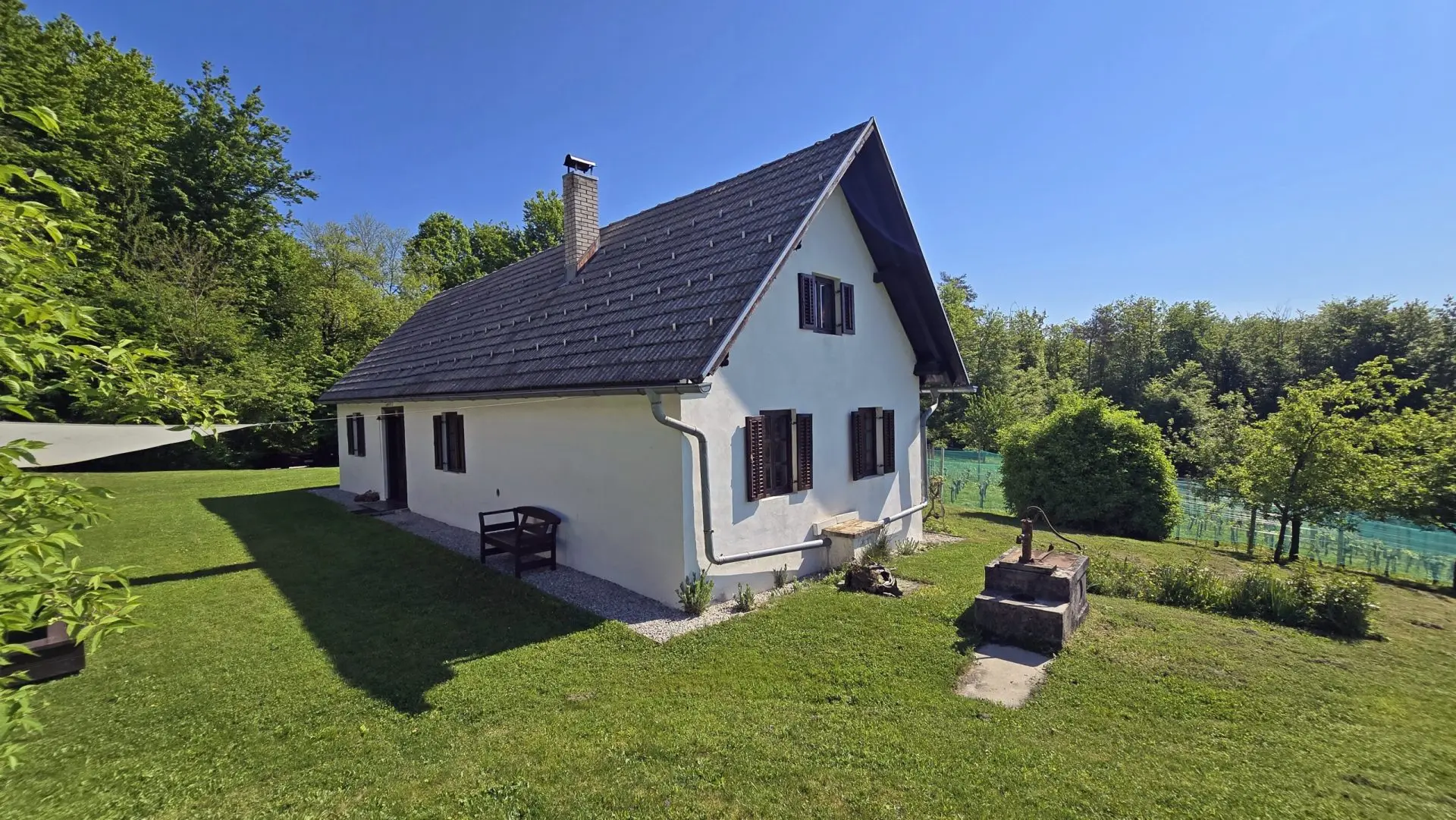 Ljubljana surroundings – a beautiful, restored farmhouse, 30 min from Ljubljana