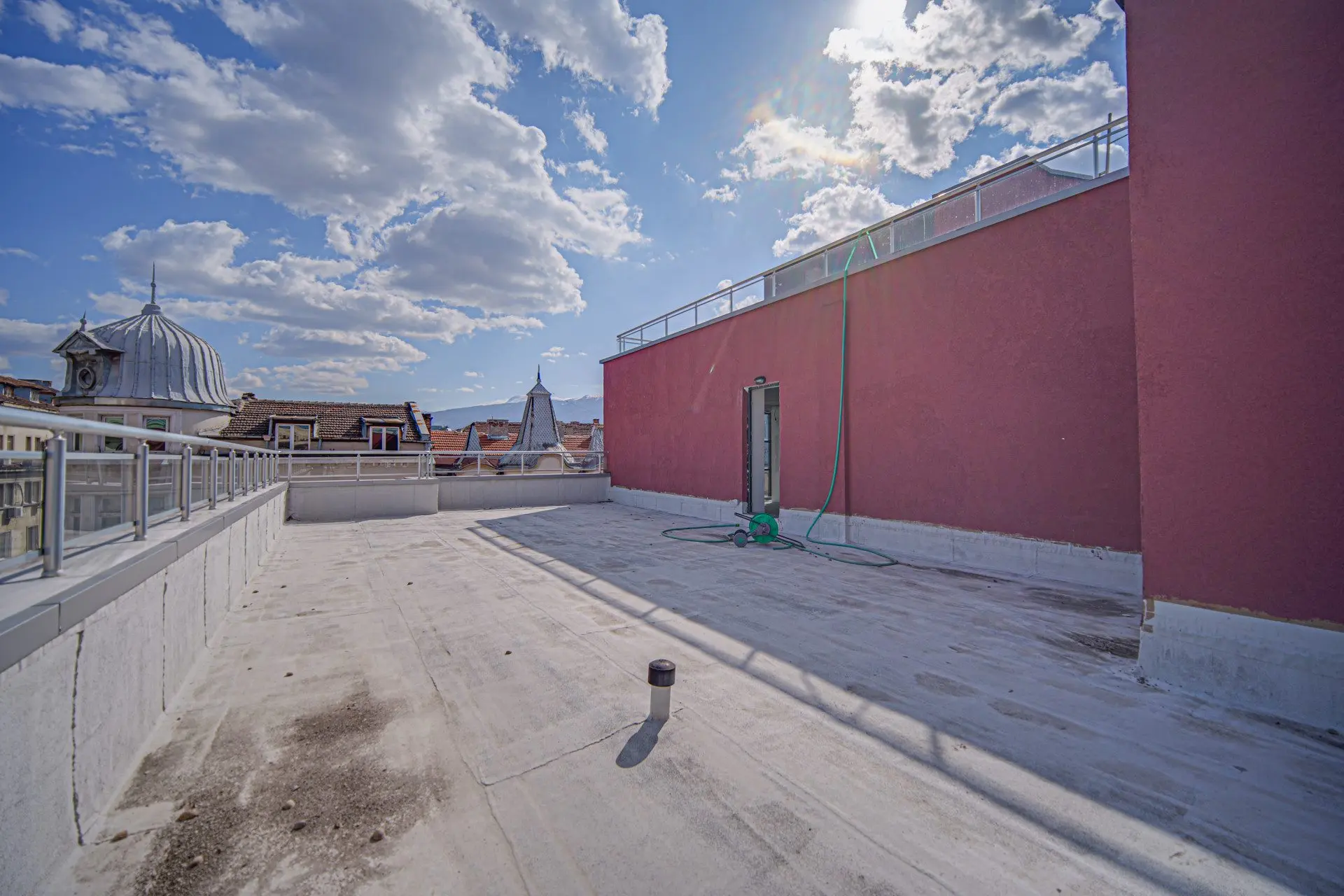 Exclusive penthouse in the city center with amazing views