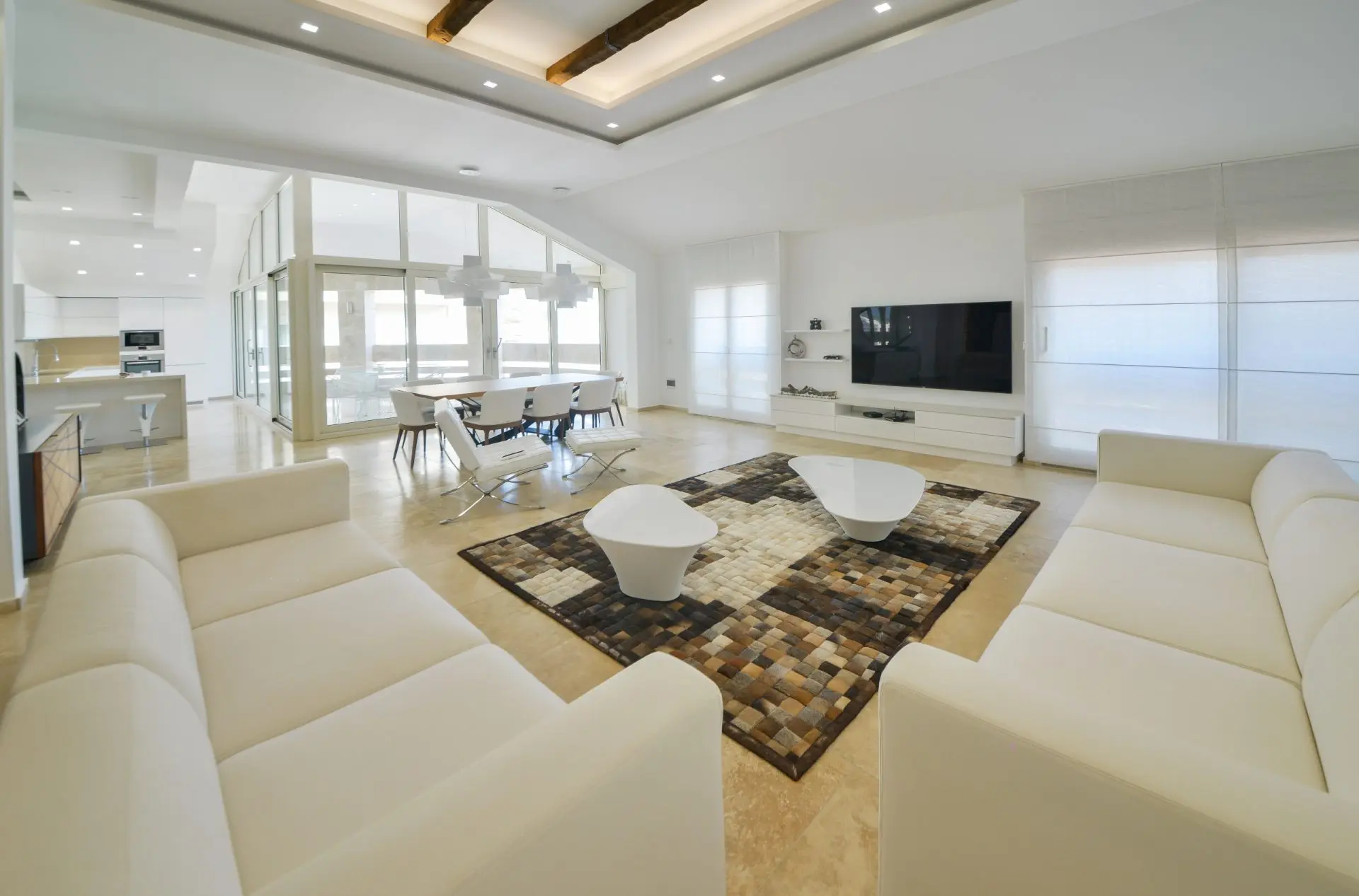 3-Bedroom Apartment in Pod magistralom, Budva