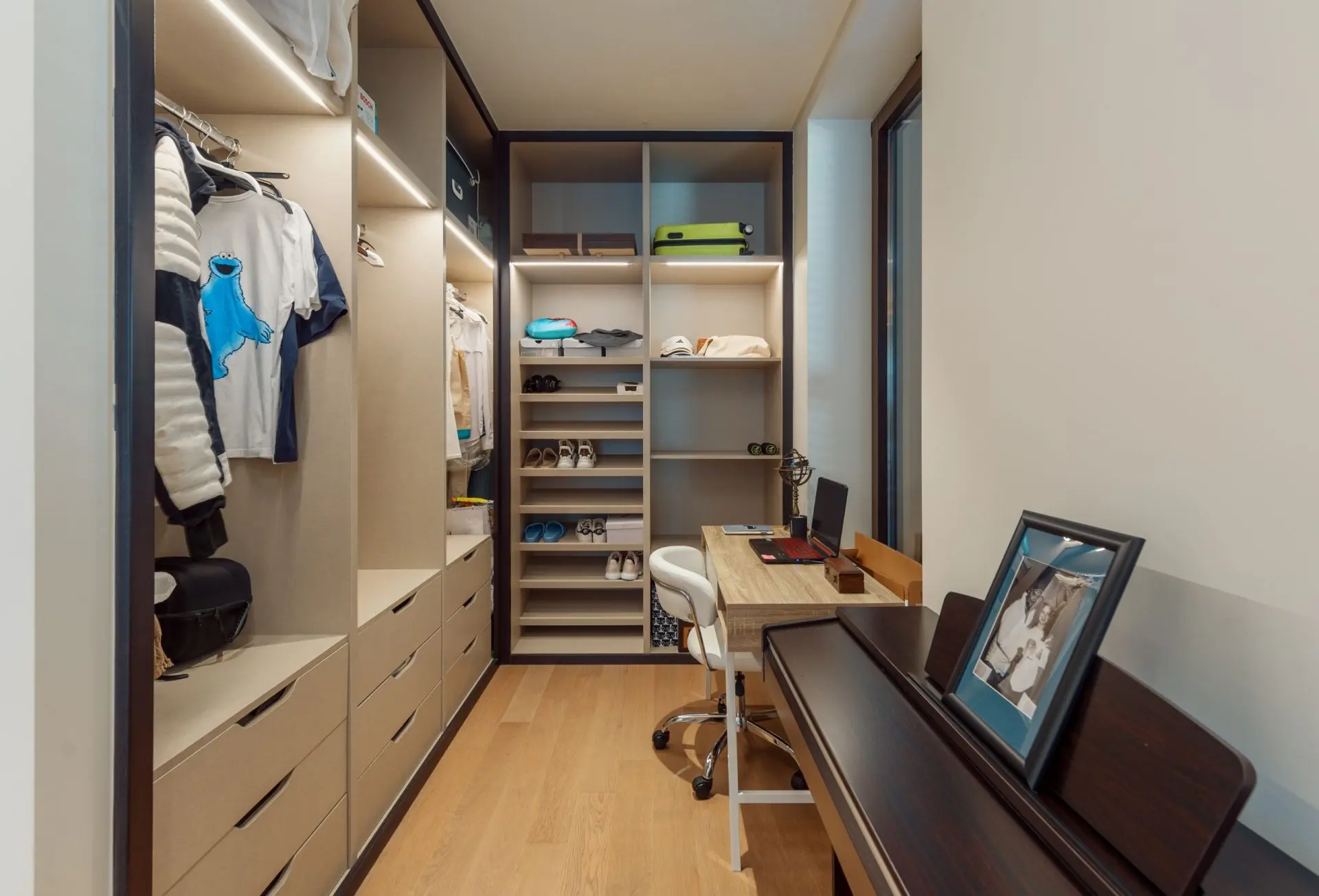 2bdff386d20e5300e1f65dfebad72015f112cc6ca36165ddfe1a923ac4b38d796862737d86772 Modern three-bedroom apartment with a pool, in Portonovi