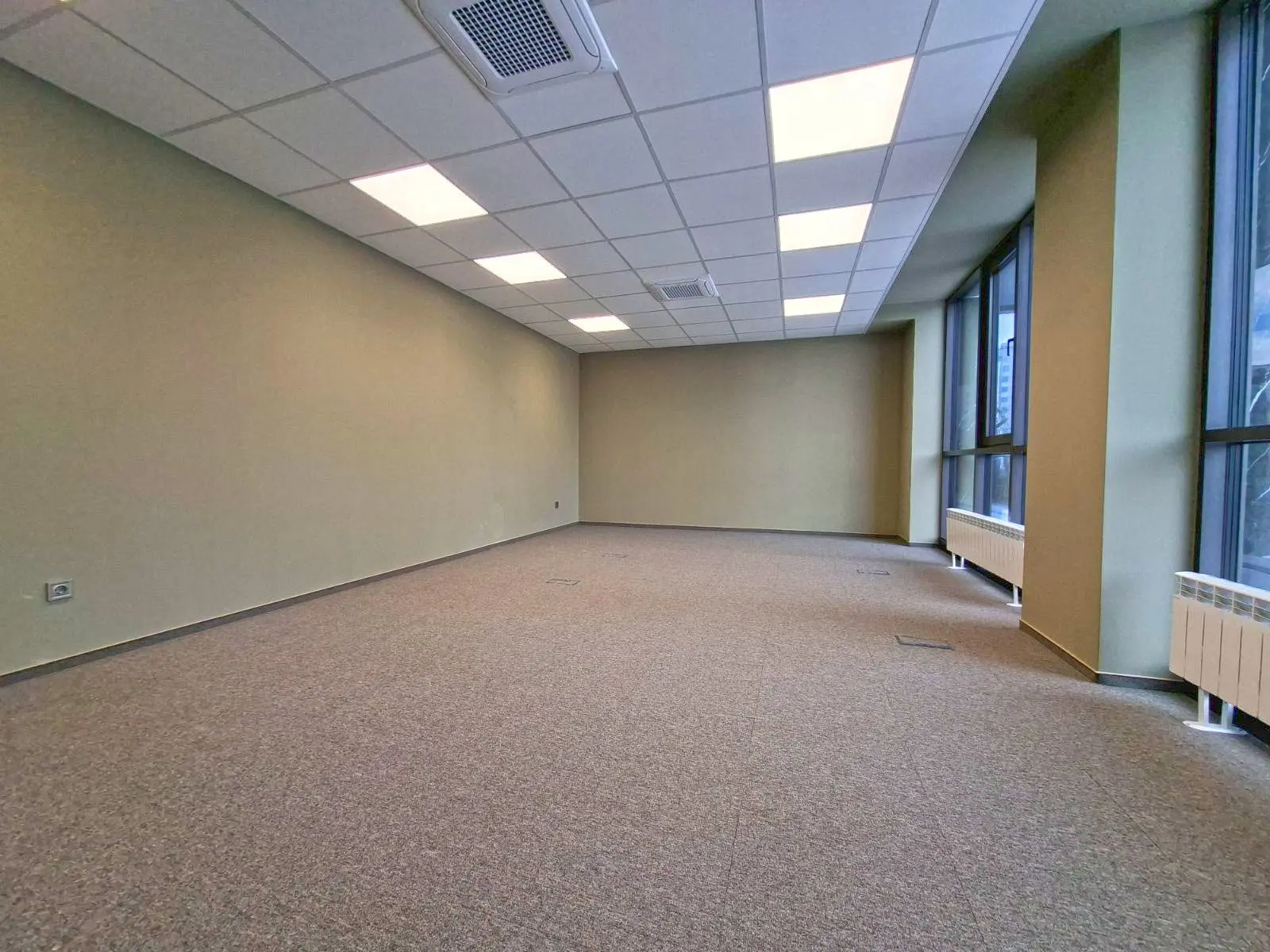 2e0283c9d70cd17714166708ffe8e824 Office for sale in a class A business building in Manastirski Livadi