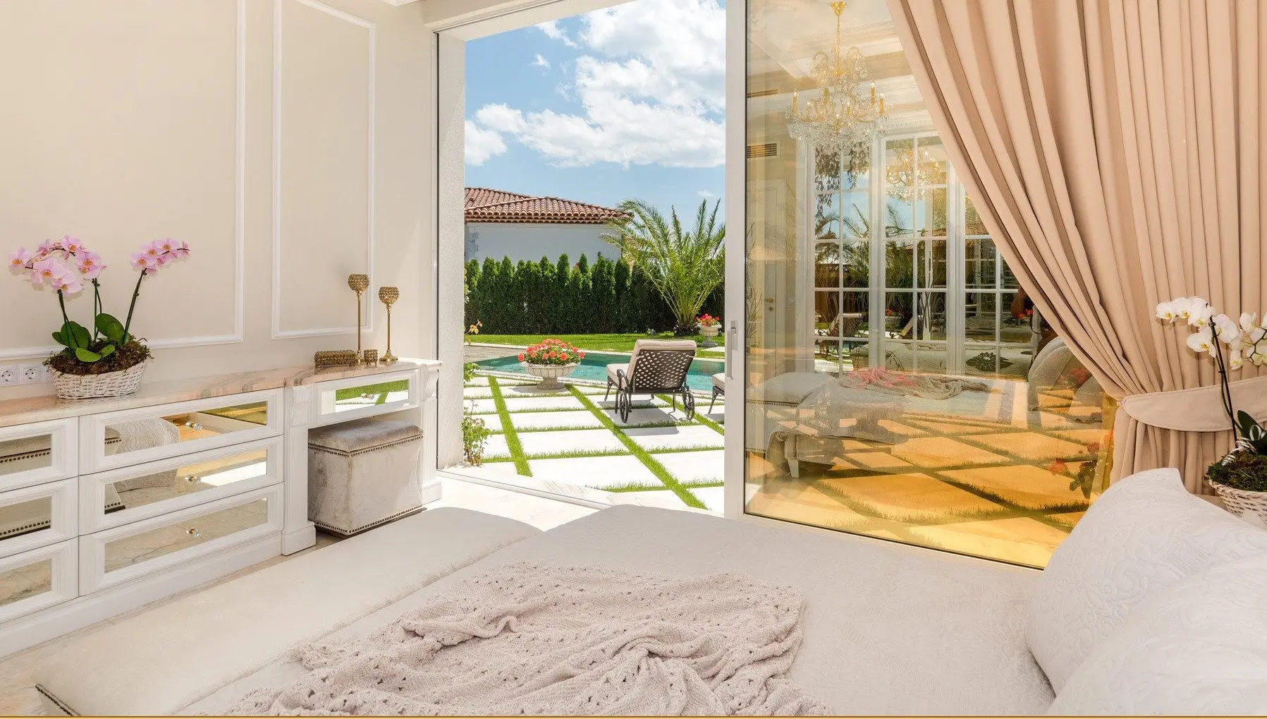 Luxurious villa with pool in Sunny Beach for sale