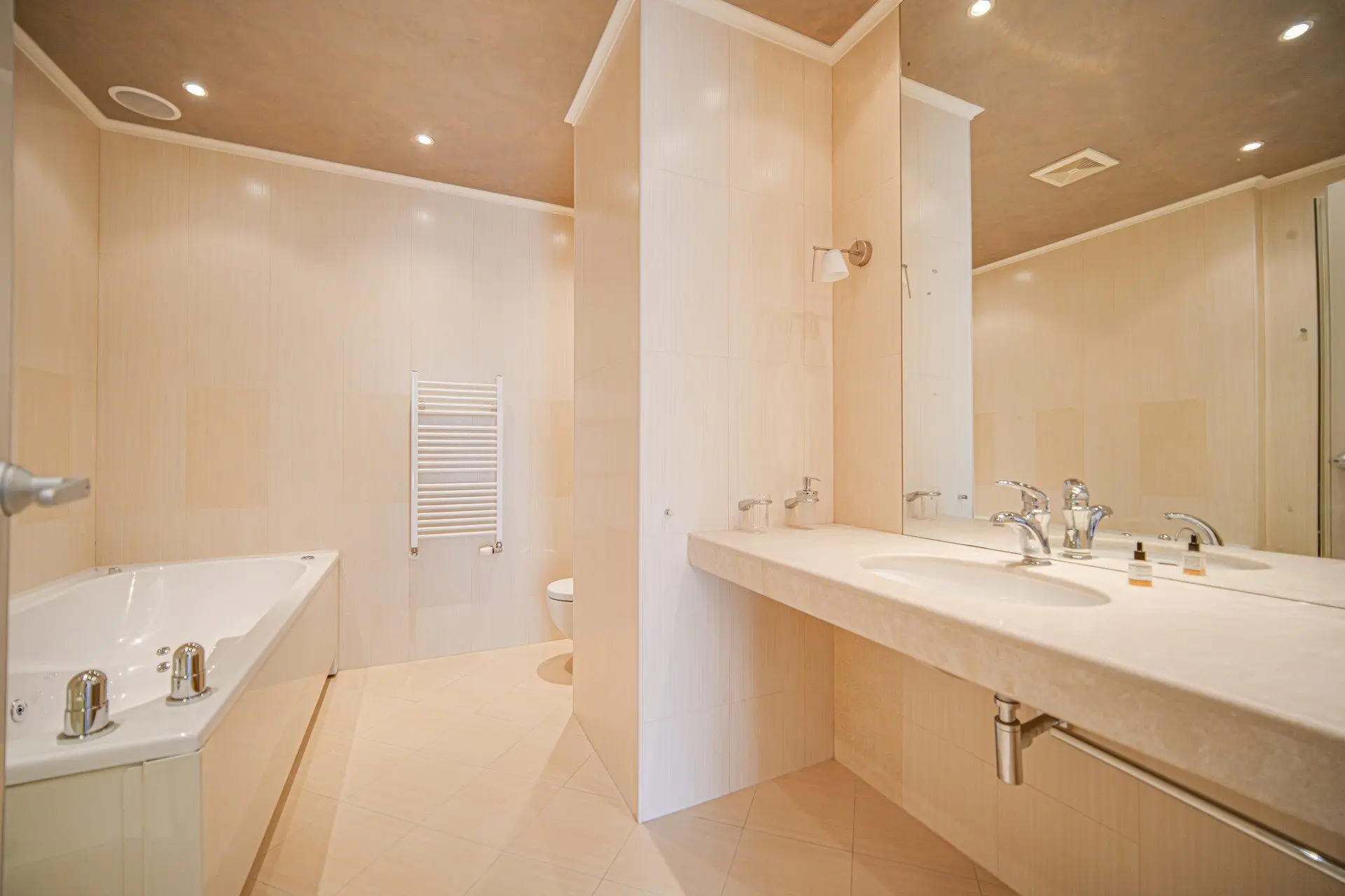 Beautiful designer apartment in Manastirski livadi west for sale