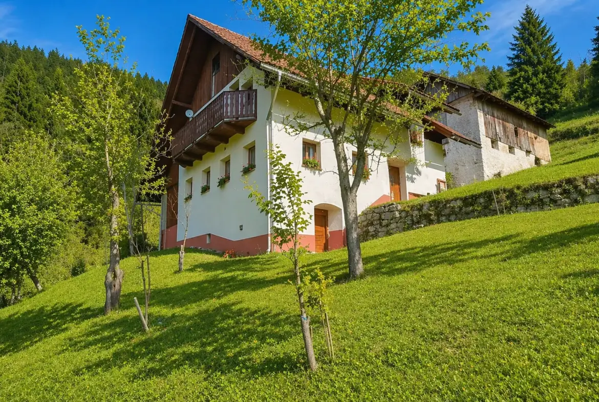 Idrija Area – Beautiful Estate Above Spodnja Idrija