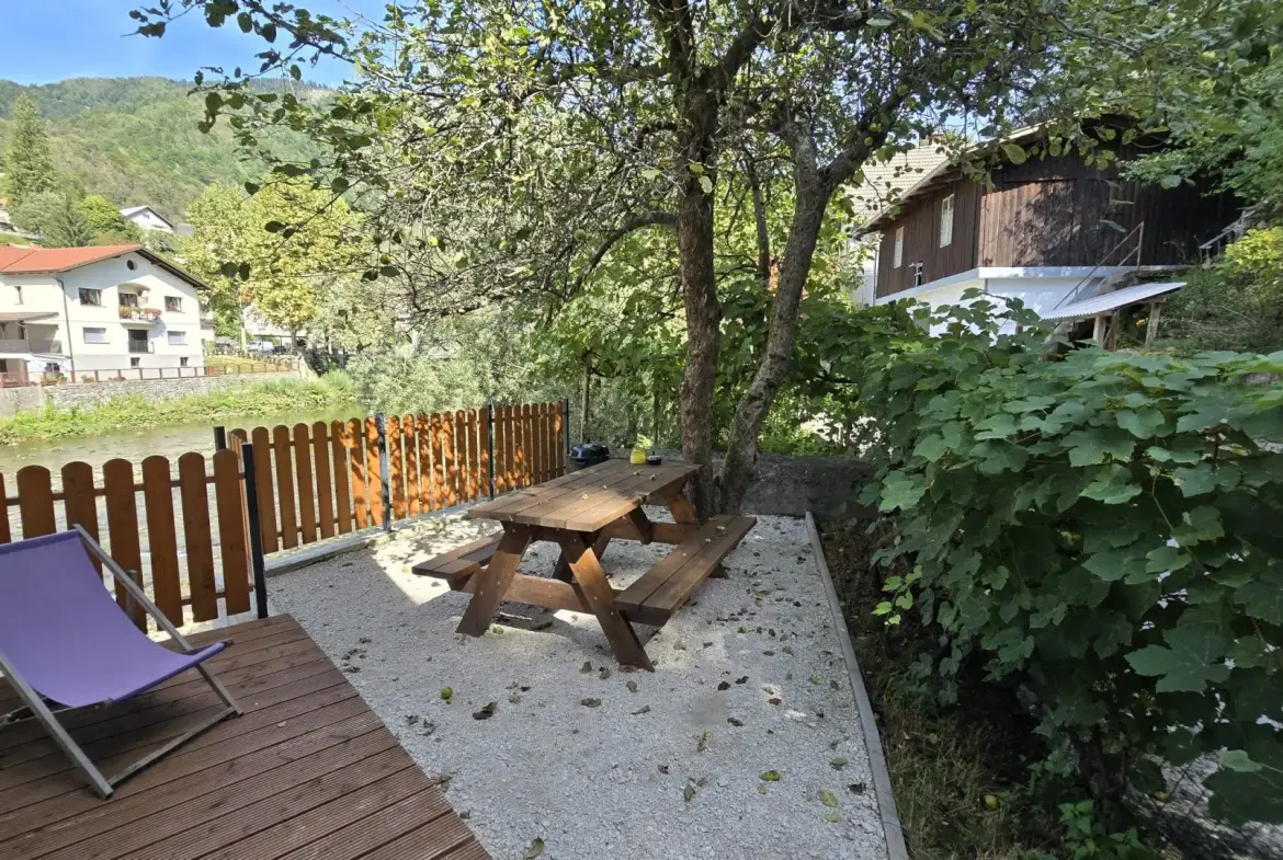Idrija Area – Charming Riverside House