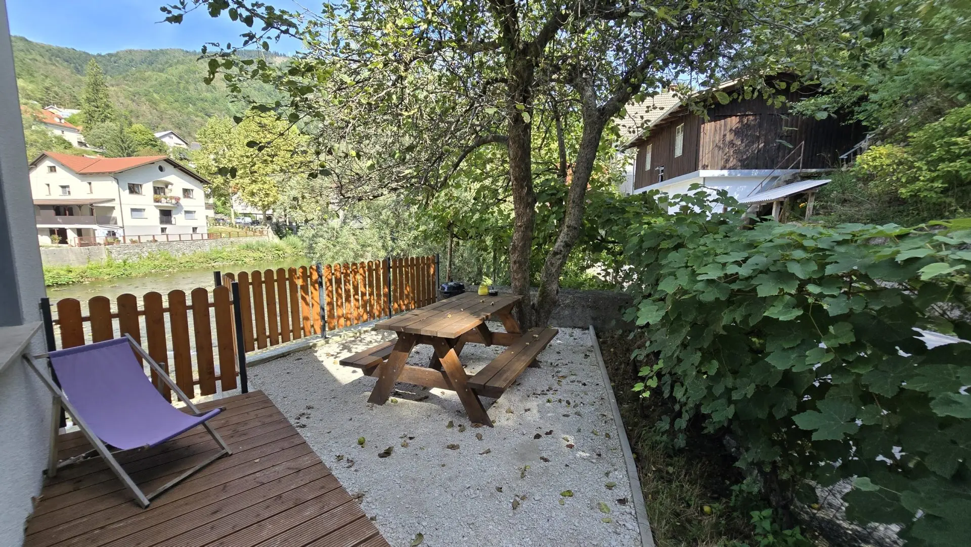 Idrija Area – Charming Riverside House