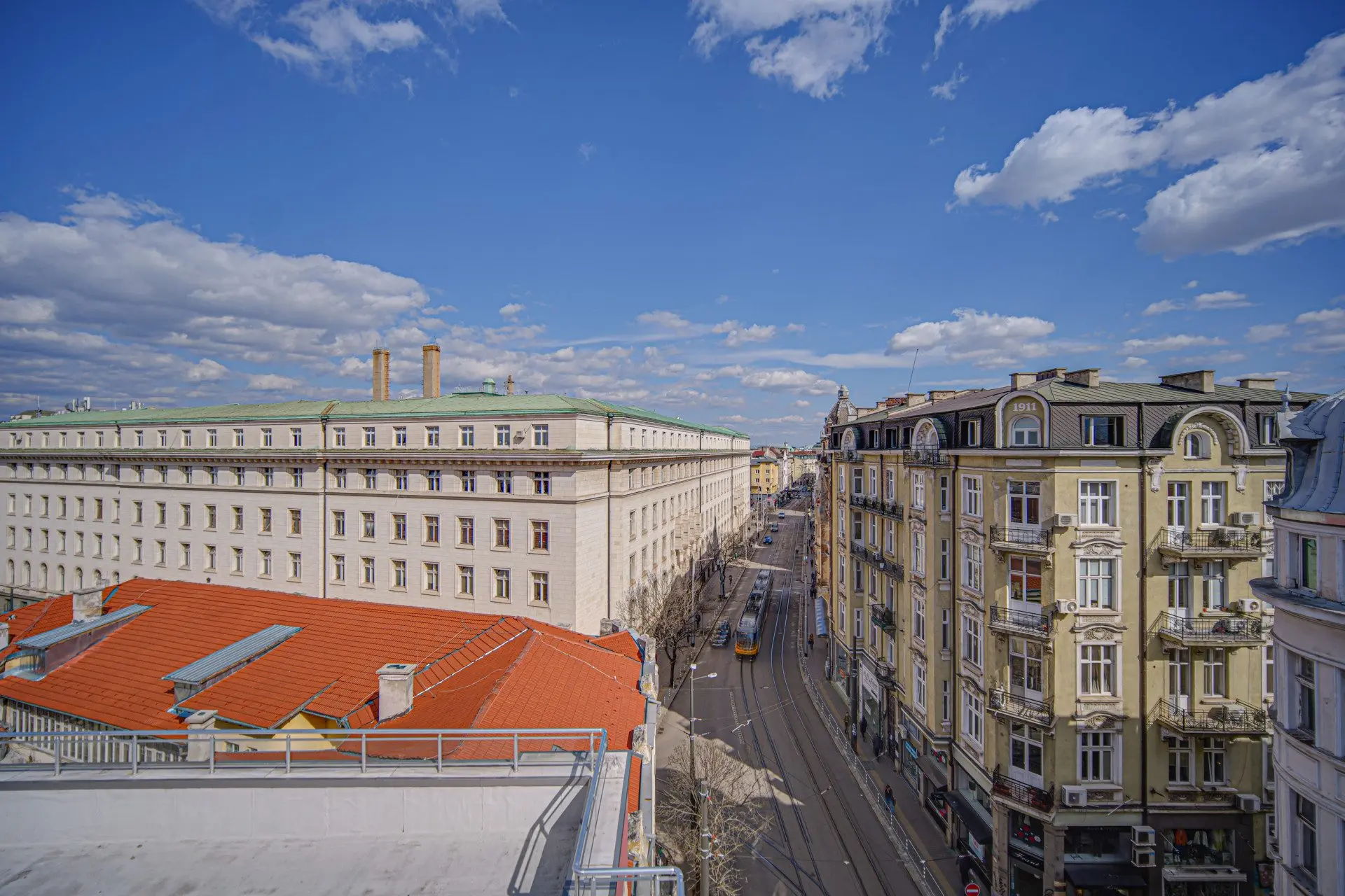 Exclusive penthouse in the city center with amazing views