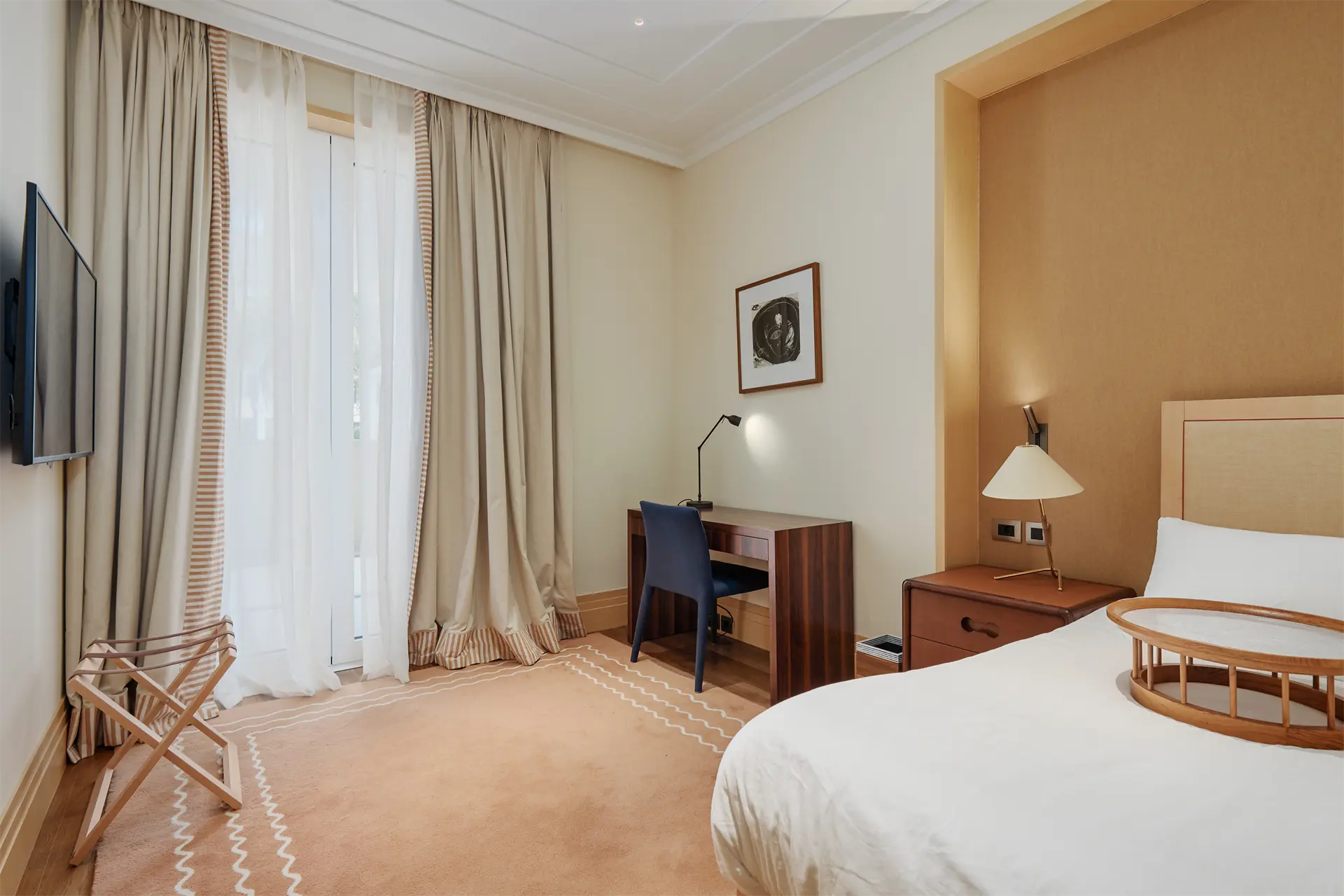 Three-bedroom apartment available at Baia Residence, Porto Montenegro