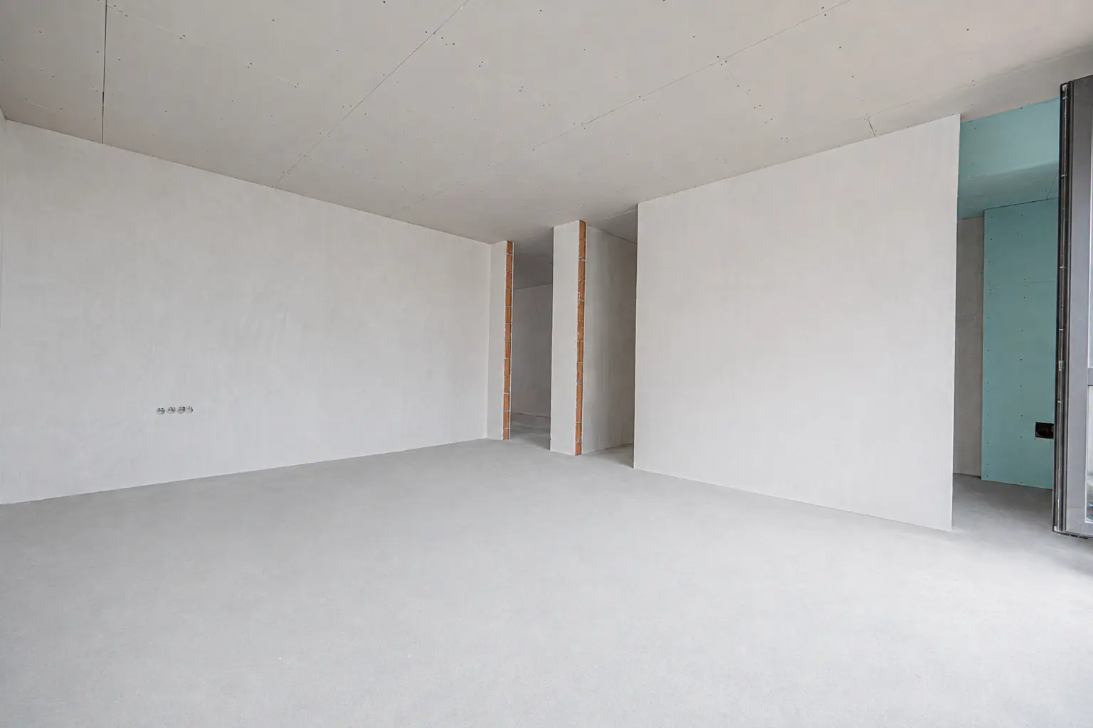 Modern detached house with panoramic views of Sofia and Vitosha Mountain