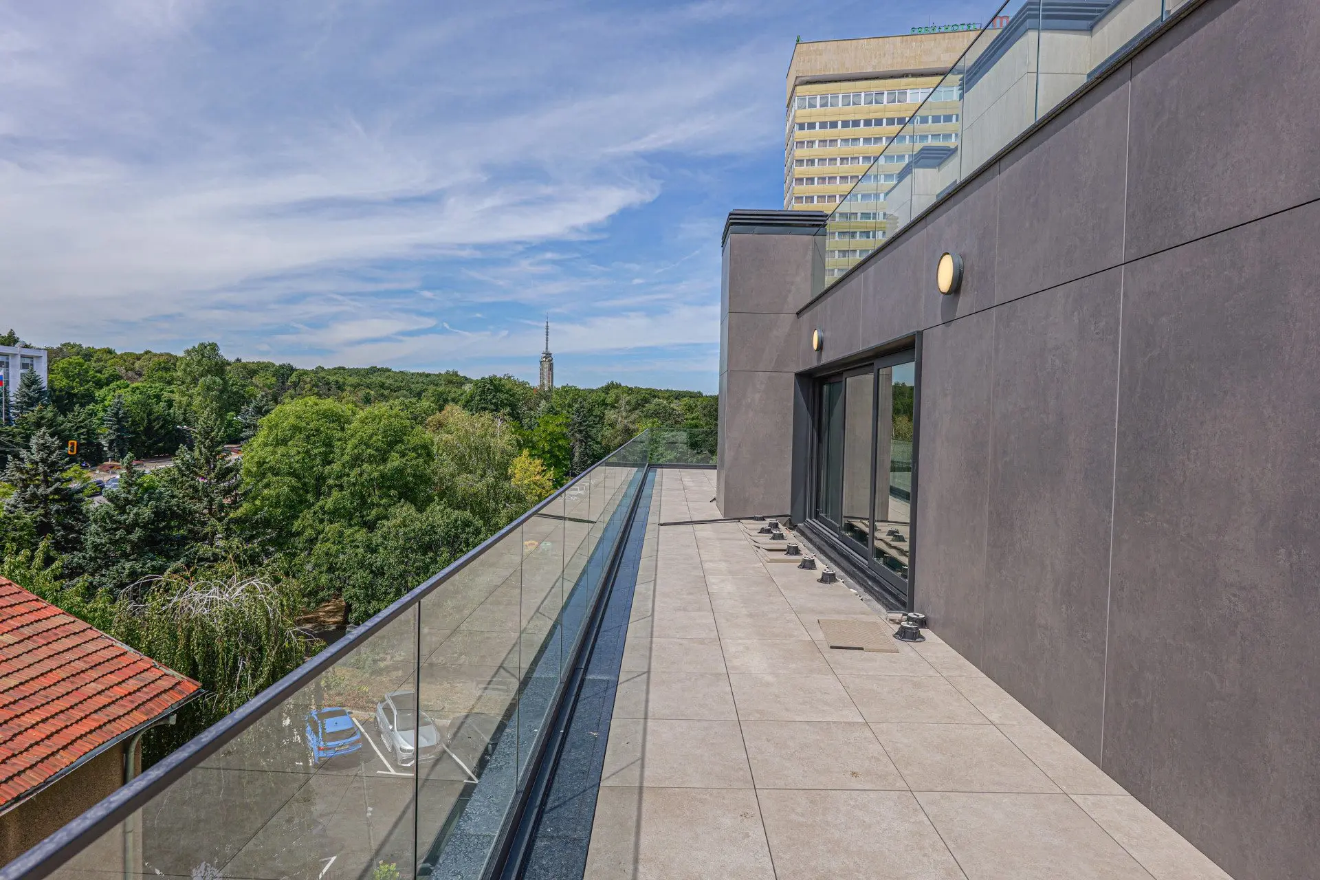 Premium penthouse with unparalleled panorama, space and views in an unparalleled boutique building in Iztok district