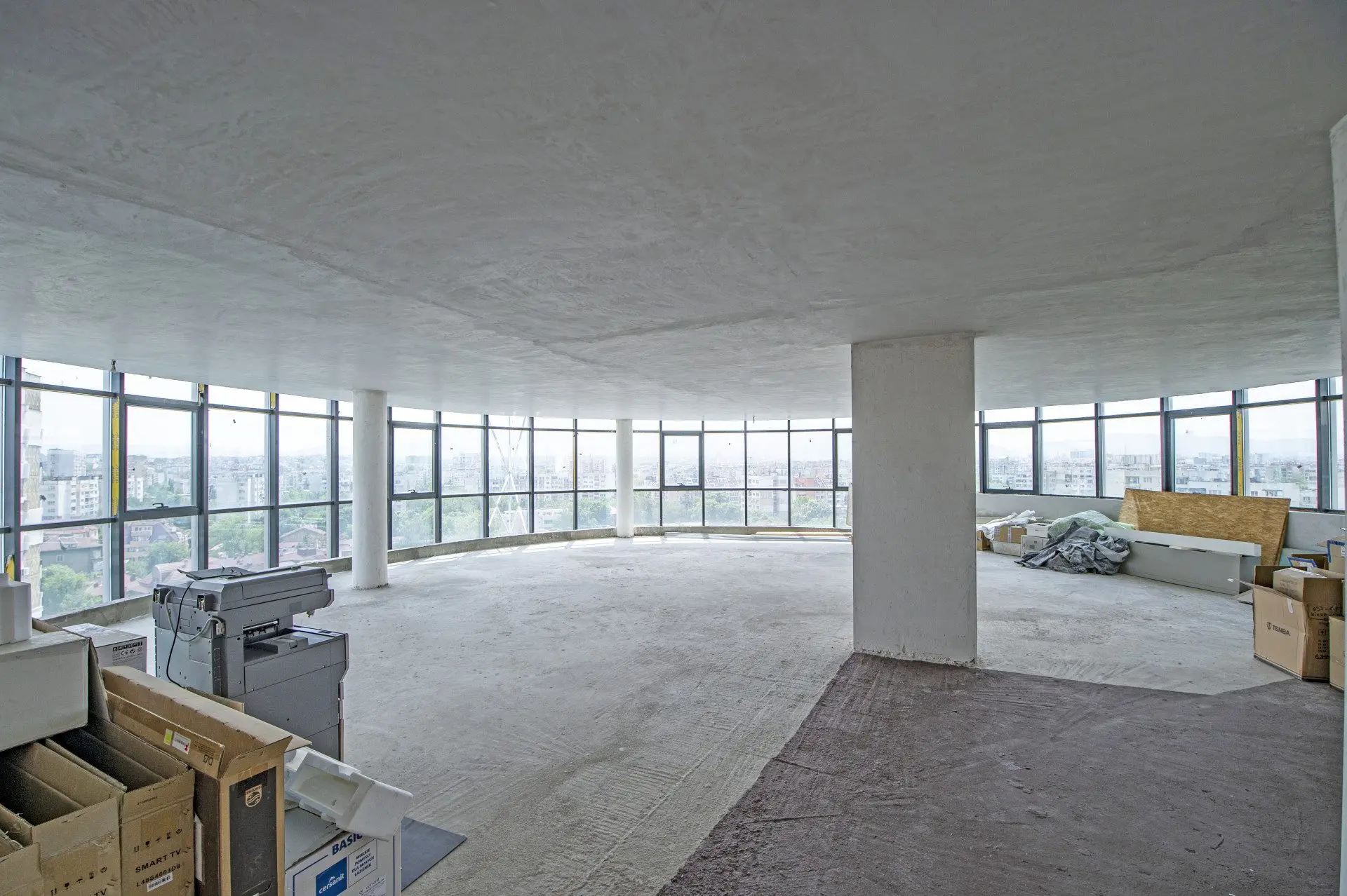 Spacious floor of a business building located in Hadji Dimitar district