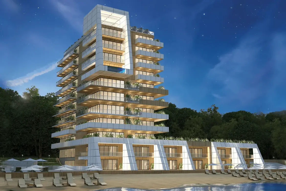 Luxury apartment in a complex on the first line to the beach