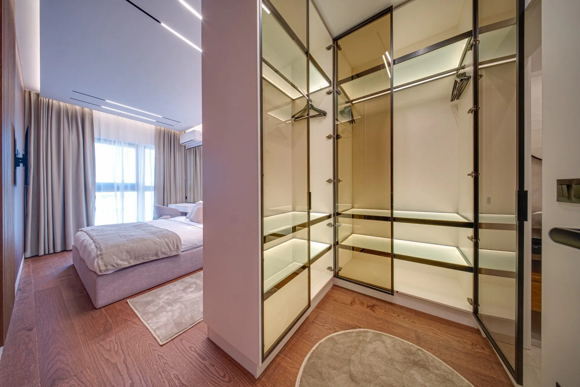 Stylish two-bedroom apartment in the emblematic building in Iztok district for sale