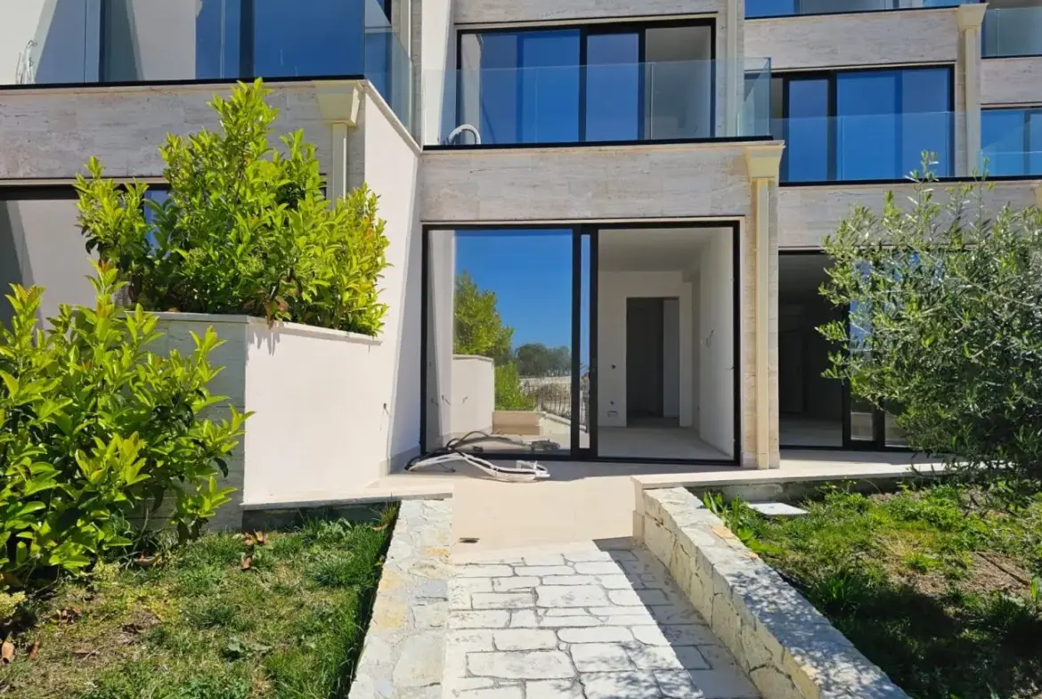 Real Estate For Sale In Saranda Albania