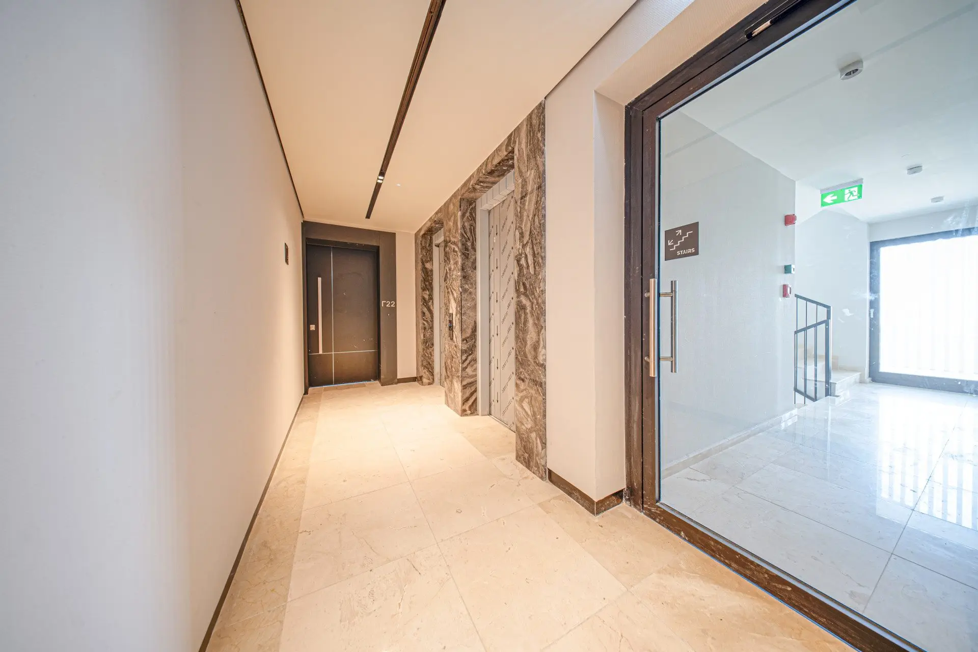 Two-bedroom apartment in a luxury complex near Zaimov Park